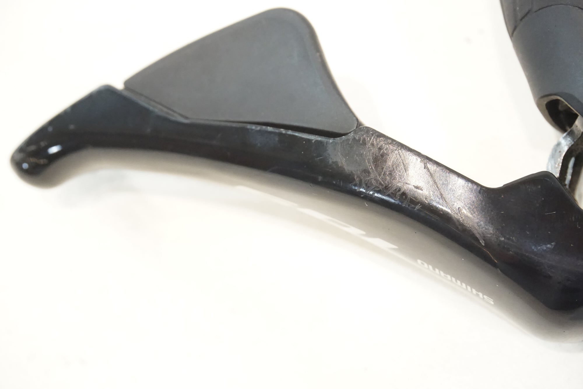 SHIMANO 「シマノ」 105 ST-R7025 デュアルコントロールレバーセット