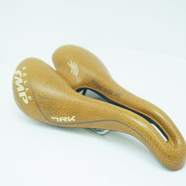 値下げしました！ セラSMP　フルカーボンサドル SELLE SMP 「セラエスエムピー」 TRK サドル / 大阪美原北インター店