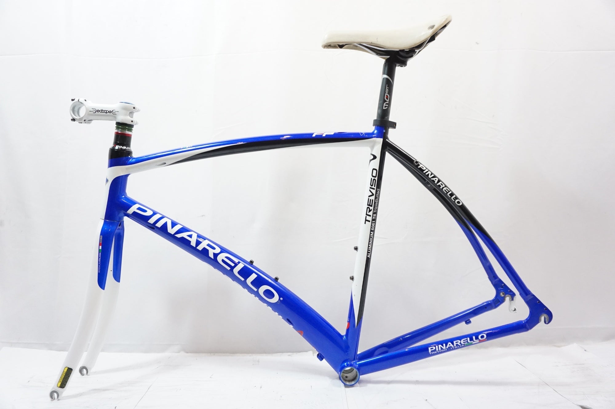 希少 美品 PINARELLO クロモリフレーム サイズ520 PINARELLO 「ピナレロ」 TREVISO 年式不明 フレームセット / 世田谷店