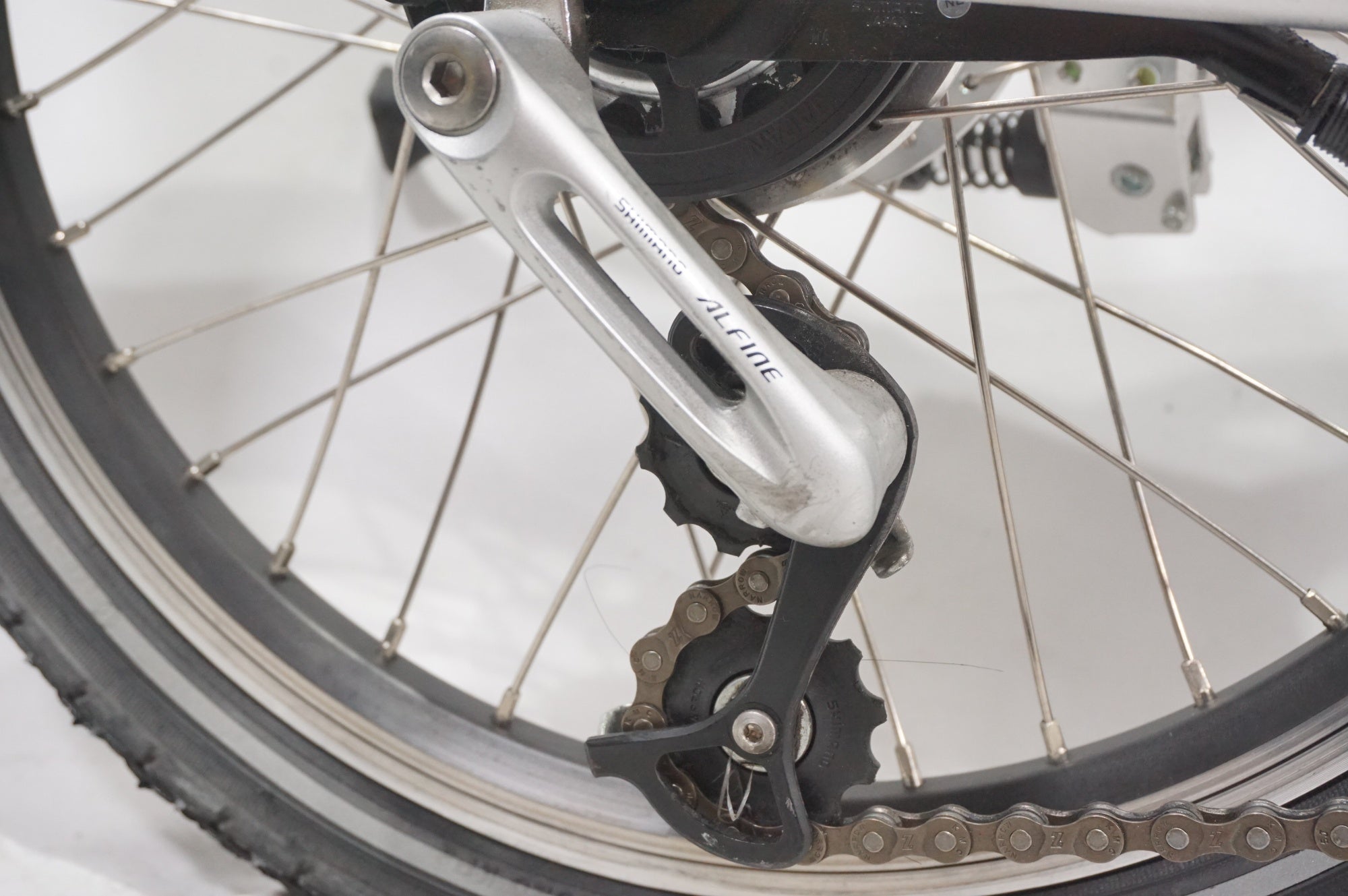 バイク技術研究所 「バイクギジュツケンキュウジョ」 YS-33 スポーツ リミテッド 2018年モデル 18インチ 折り畳み自転車 / AKIBA店