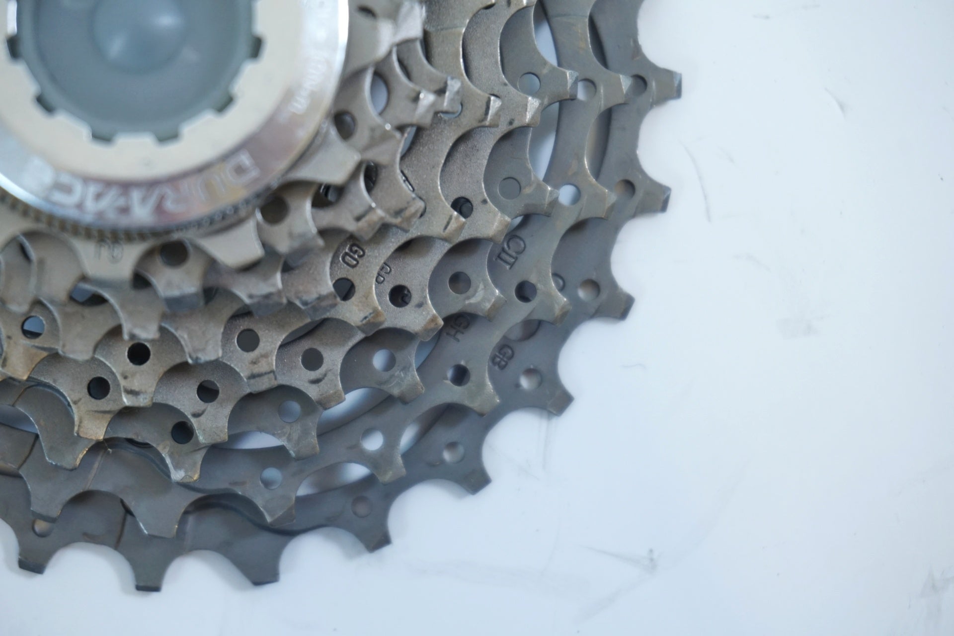 SHIMANO 「シマノ」 DURA-ACE CS-7700 12-27T スプロケット / 有明ガーデン店