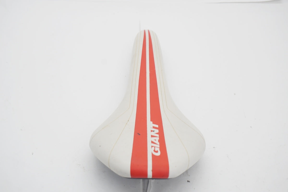 GIANT「ジャイアント」 VL-1184 サドル/ 京都八幡店