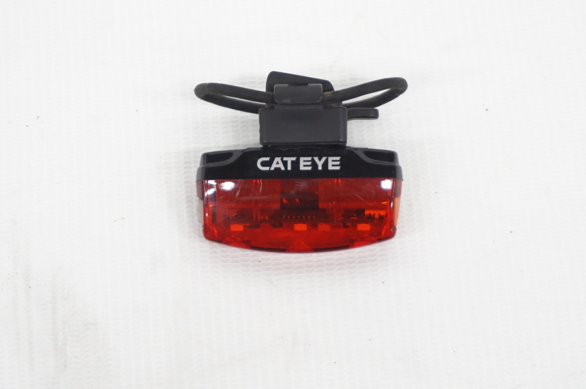 CATEYE 「キャットアイ」 TL-LD620 リアライト / 阪急塚口店