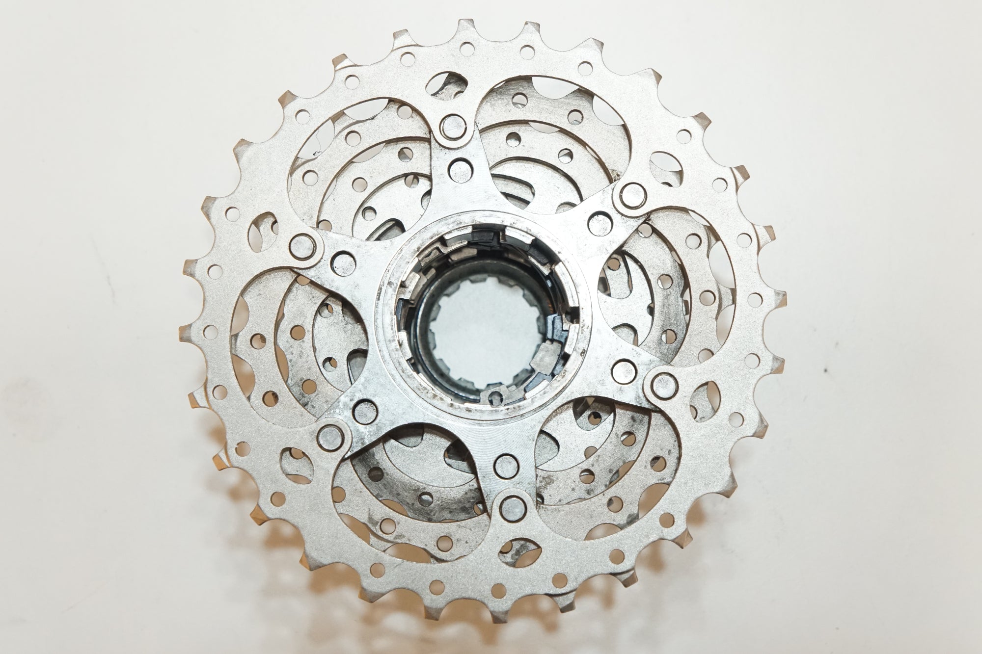 SHIMANO 「シマノ」 ULTEGRA CS-6700 11-28T スプロケット