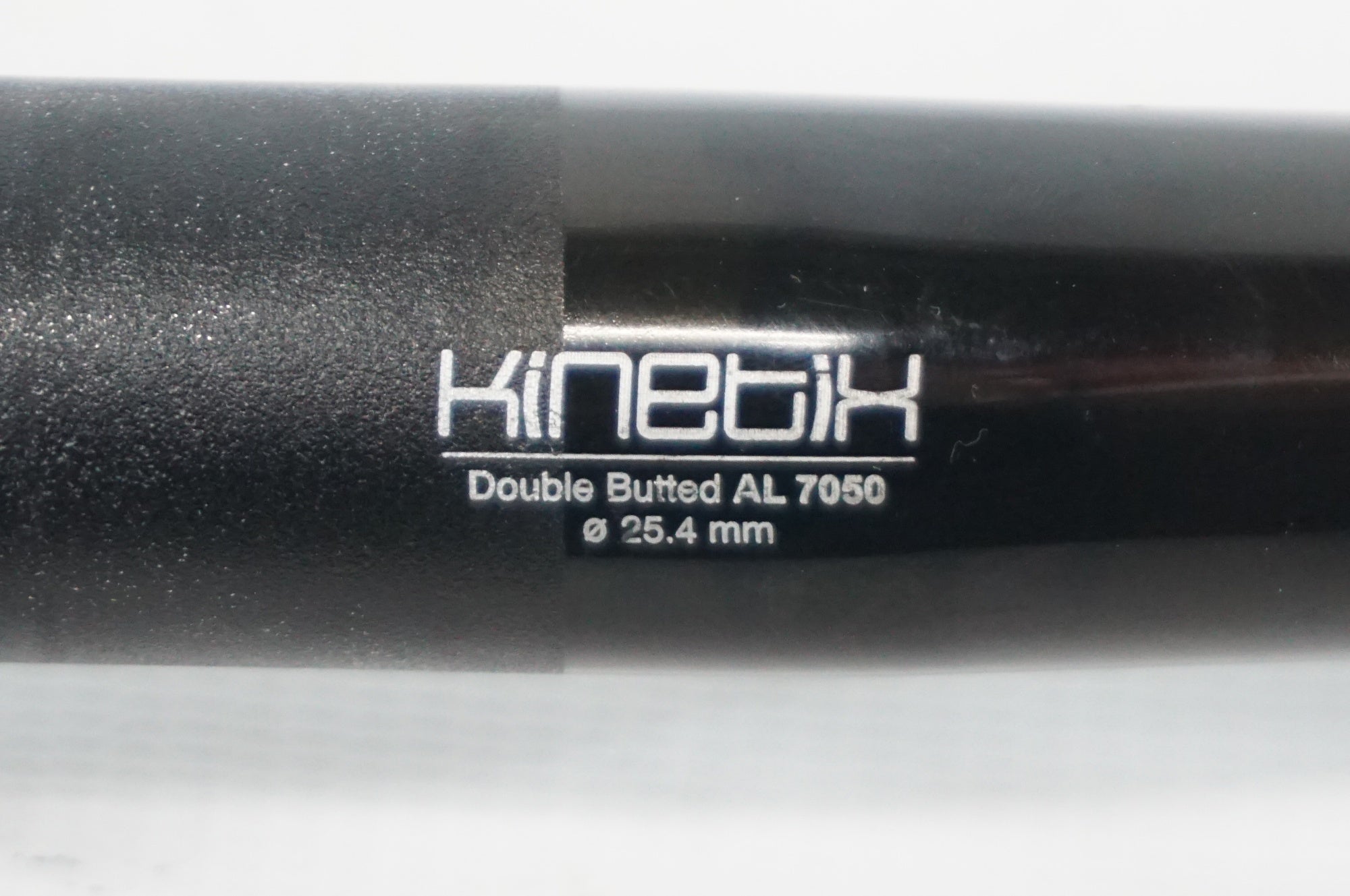 ブランド不明 φ25.4 390mm ブルホーンバー / 阪急塚口店