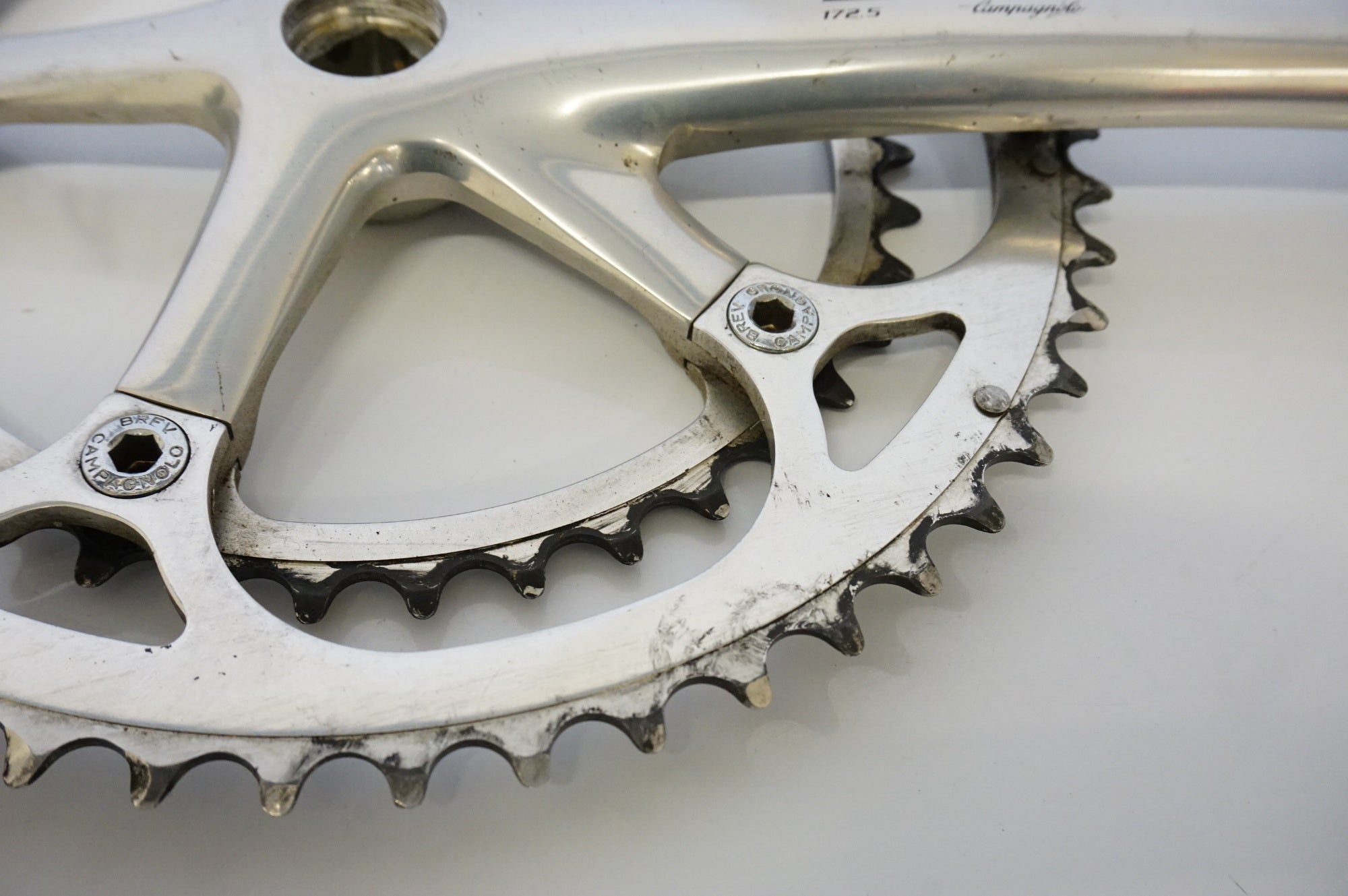 CAMPAGNOLO 「カンパニョーロ」 CHORUS 52-39T 172.5mm クランクセット