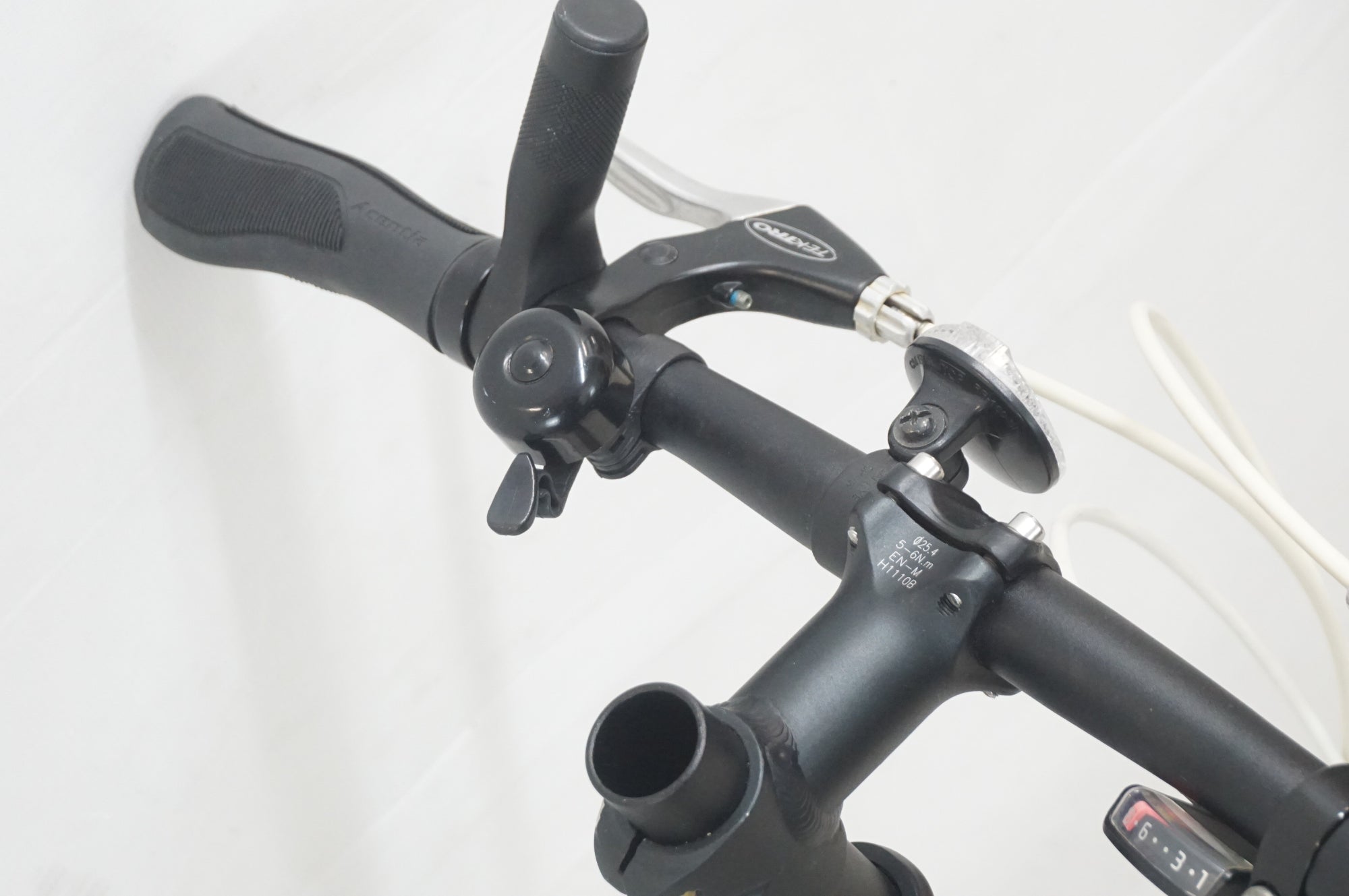 GIANT 「ジャイアント」 IDIOM2 2012年モデル 20インチ ミニベロ / 福岡店