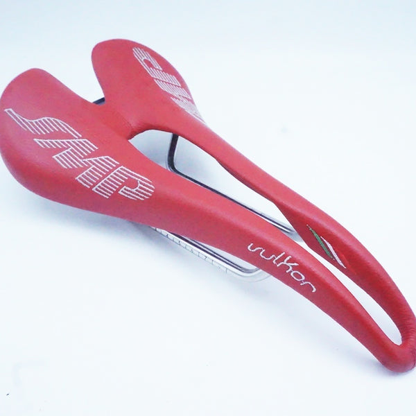 SELLE SMP「セラエスエムピー」 VULKOR サドル/ 京都西院店