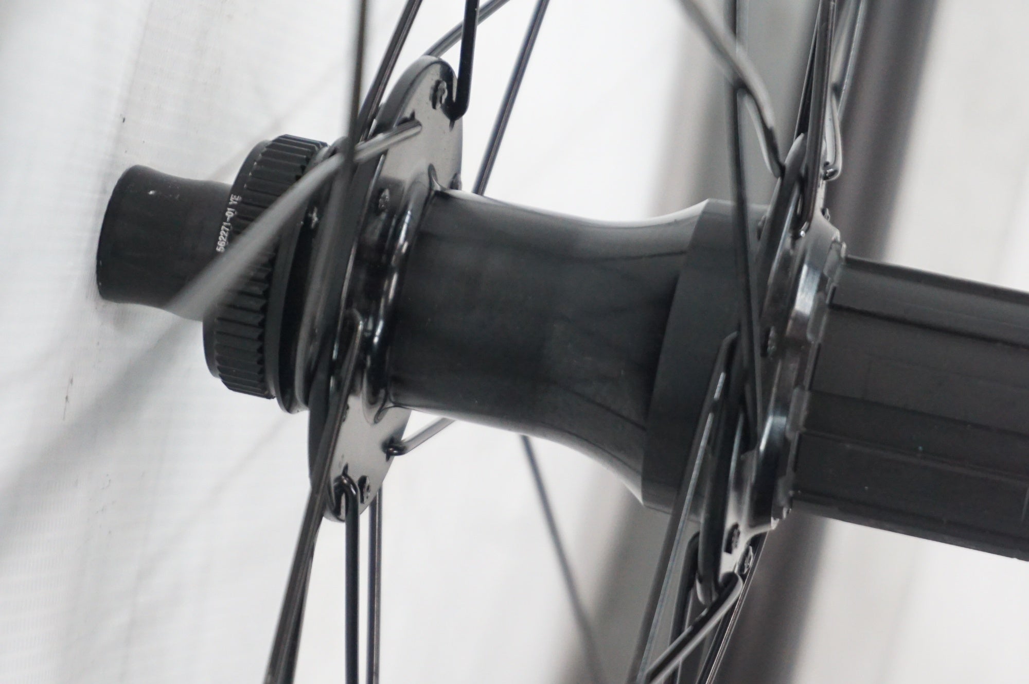 BONTRAGER 「ボントレガー」 PARADIGM TLR23 DISC シマノ11速 ホイール