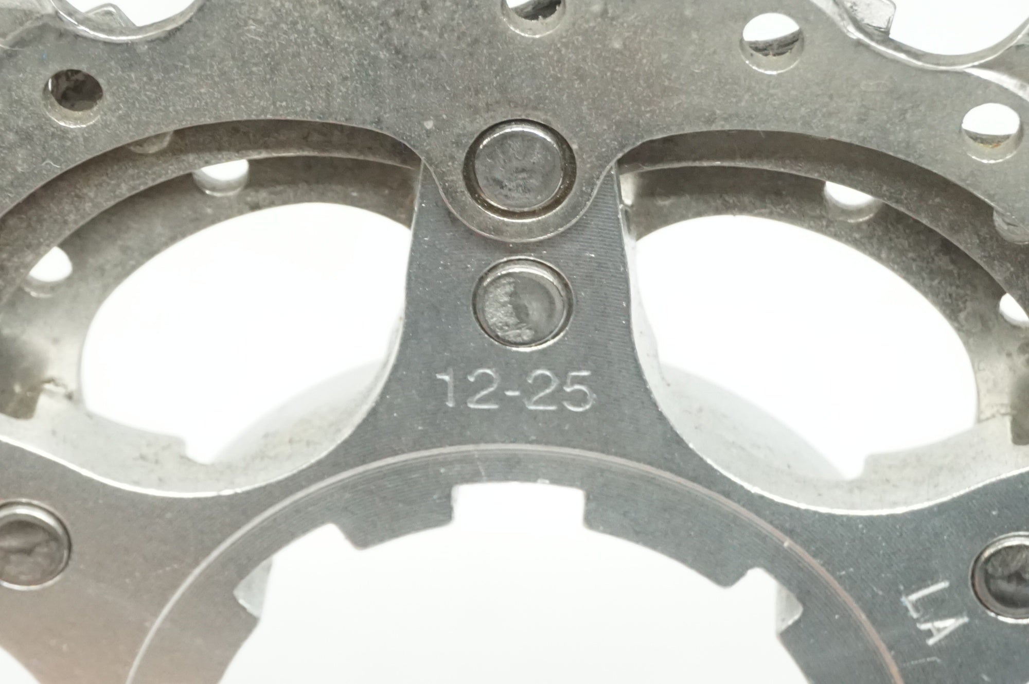 SHIMANO 「シマノ」 105 CS-5700 12-25T スプロケット / 大宮店