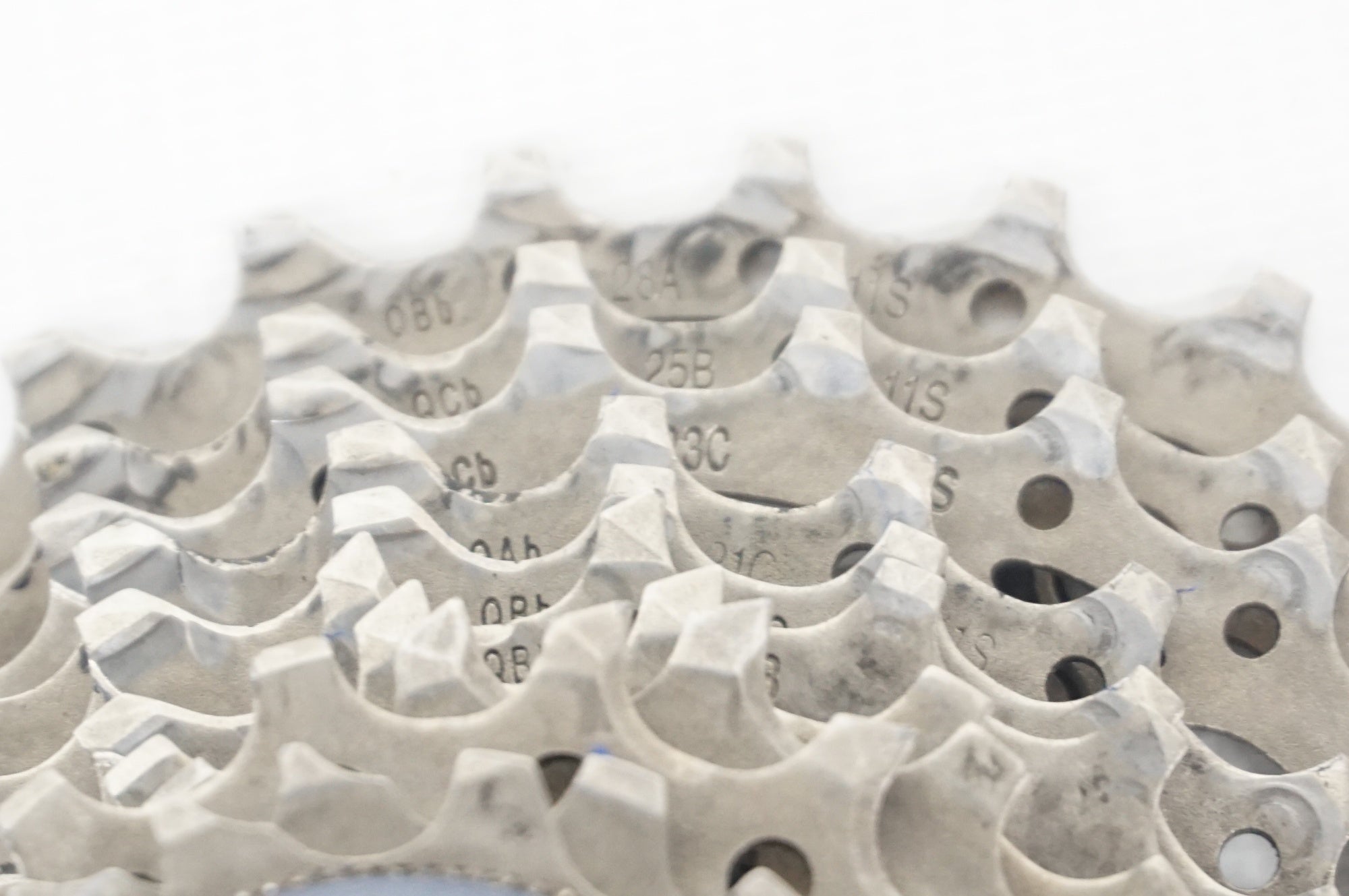 SHIMANO 「シマノ」 ULTEGRA CS-R8000 11-28T スプロケット / 阪急塚口店