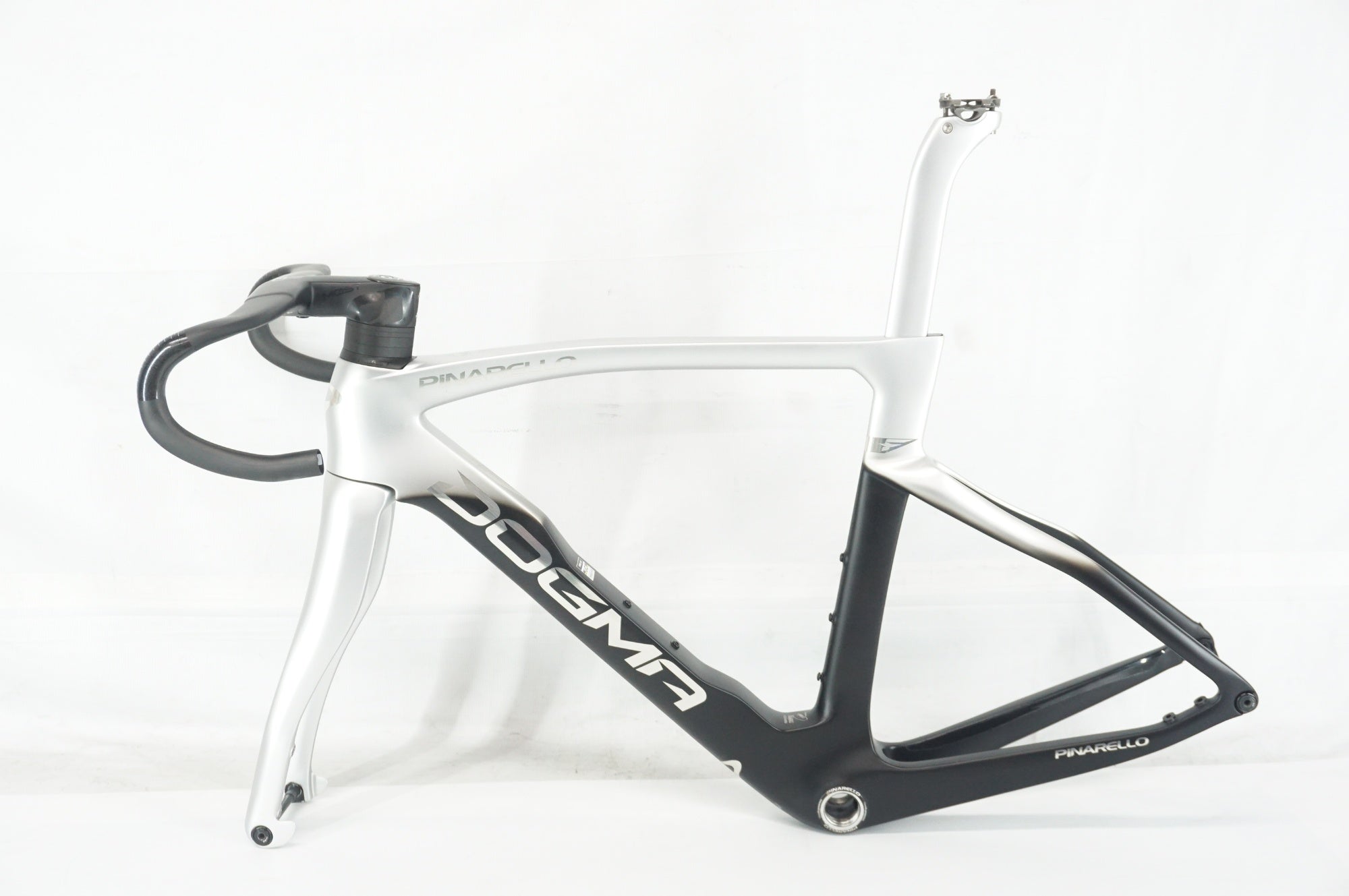 PINARELLO 「ピナレロ」 DOGMA F DISK 2022年モデル フレームセット / 阪急塚口店