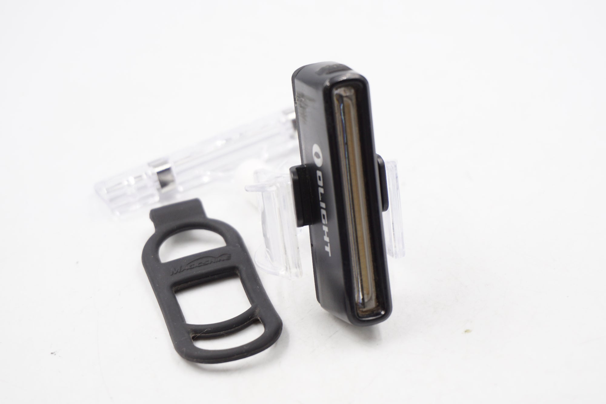 OLIGHT 「オーライト」 リアライト / 奈良店