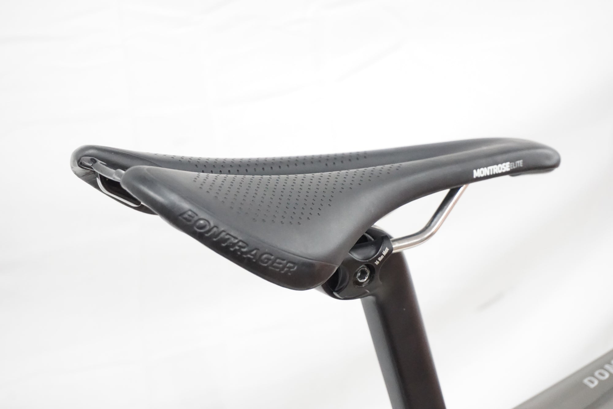 TREK 「トレック」 DOMANE SL5 GEN4 2023年モデル ロードバイク / 奈良