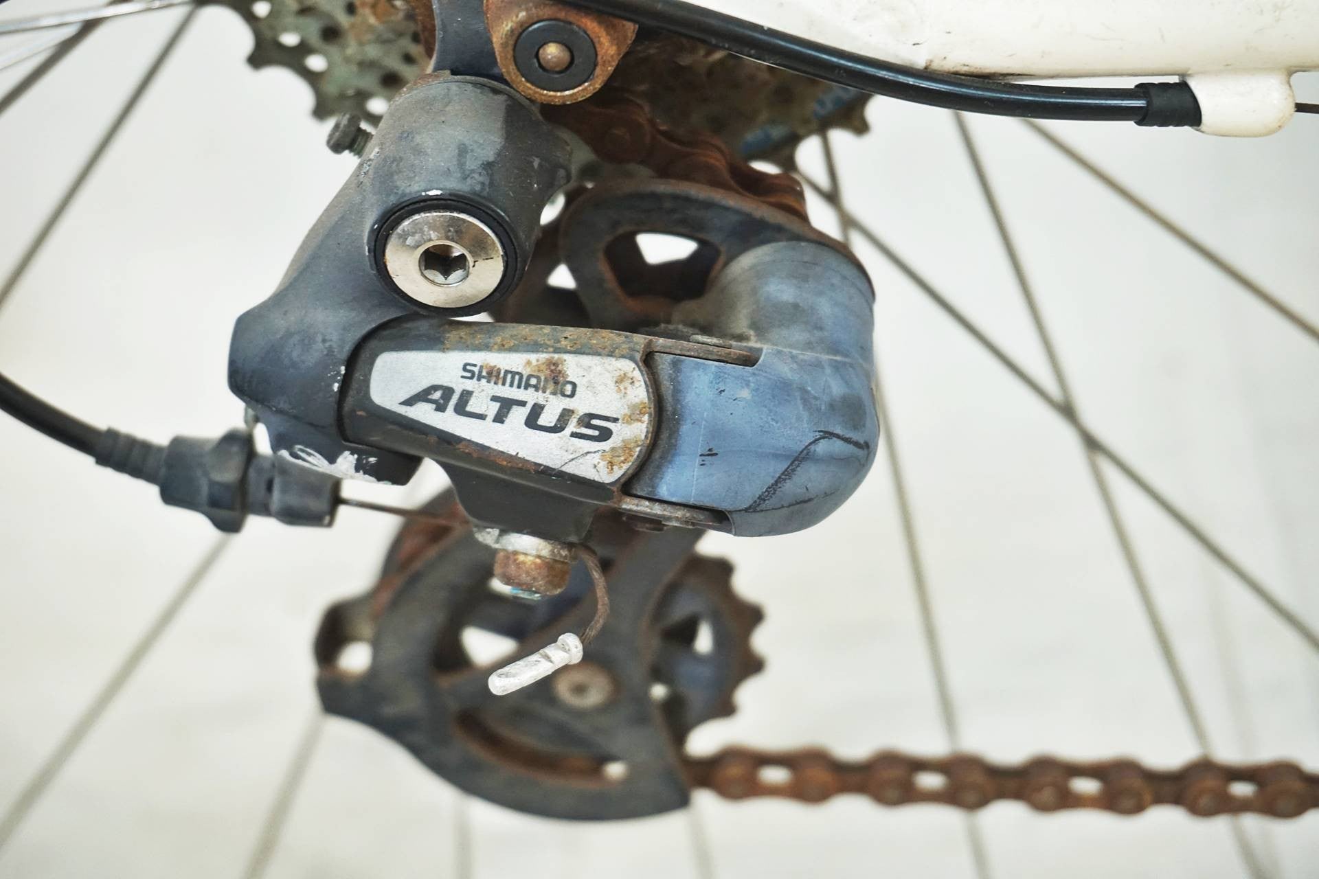 ジャンク SPECIALIZED 「スペシャライズド」 SIRRUS ALTUS 2009年モデル クロスバイク / 有明ガーデン店