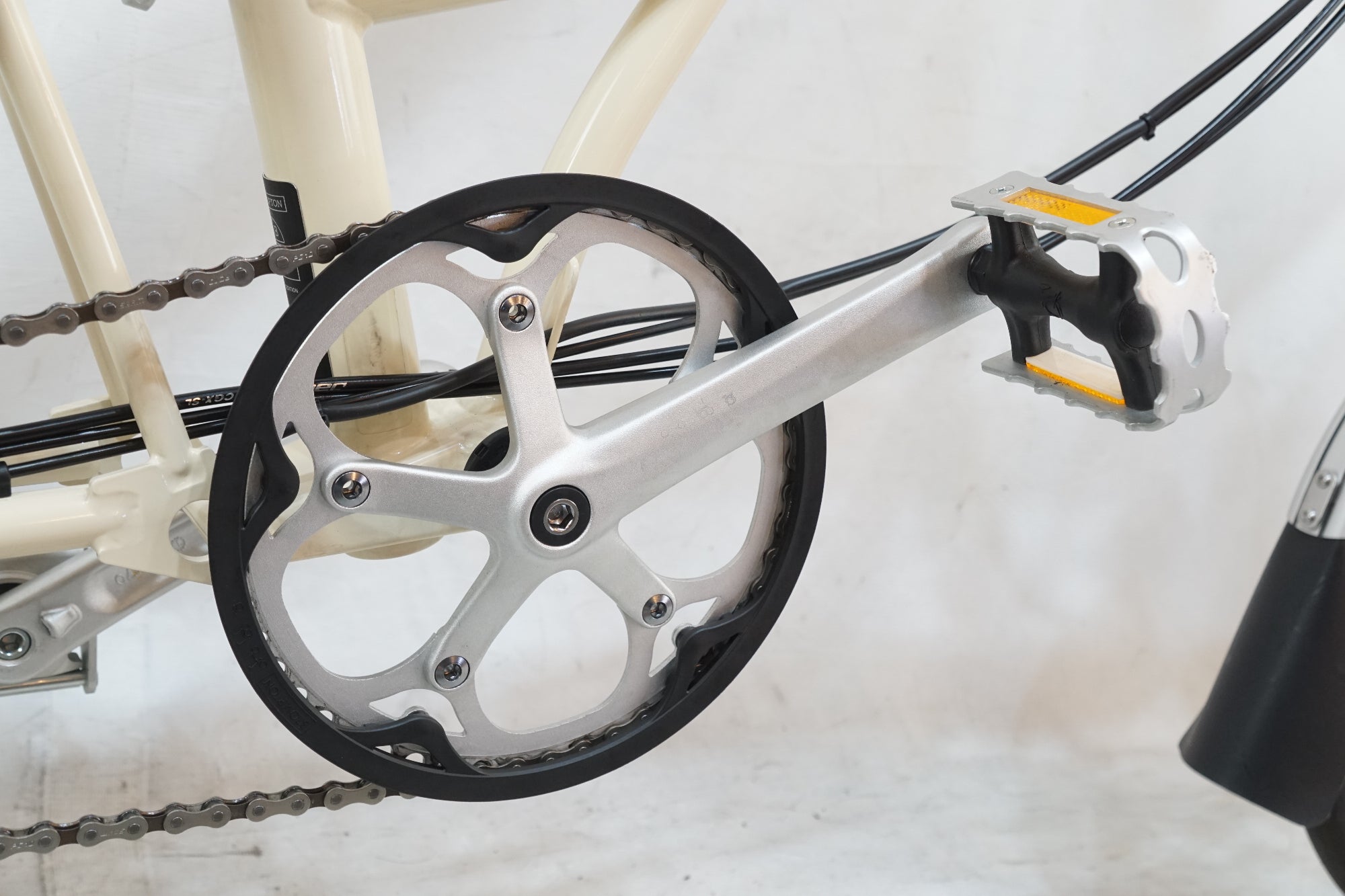 BROMPTON 「ブロンプトン」  Classic Edition INSPIRED BY LONDON 2025年モデル 16インチ 折り畳み自転車 / バイチャリ浦和ベース