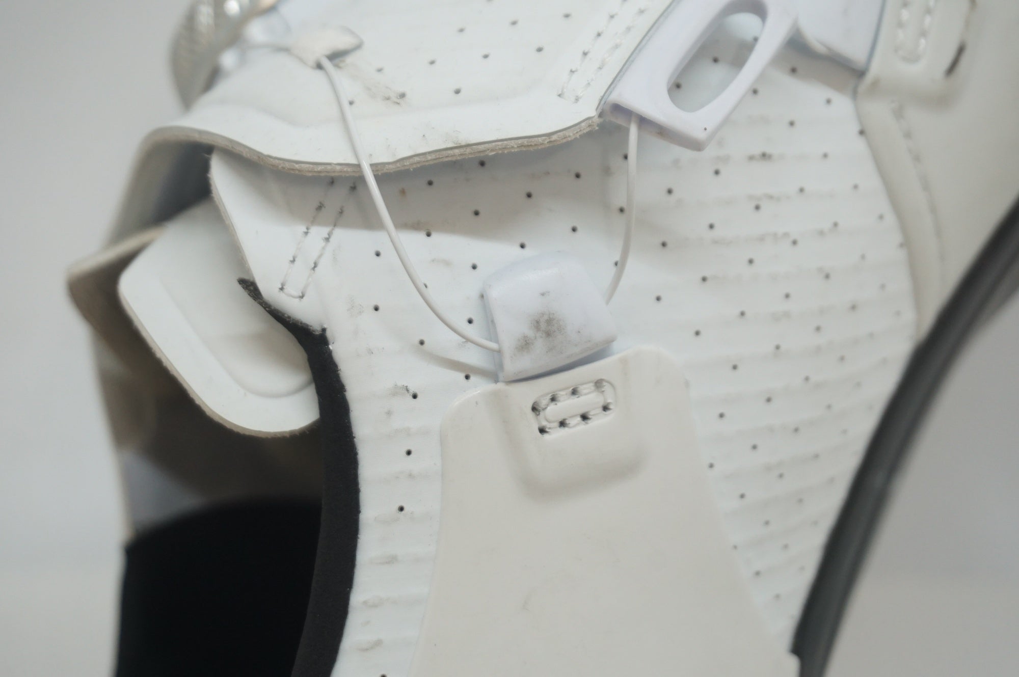 未使用品　スペシャライズド　s Works サイクリングシューズ 43 61022-074_SHOE_SW-TORCH-RD-