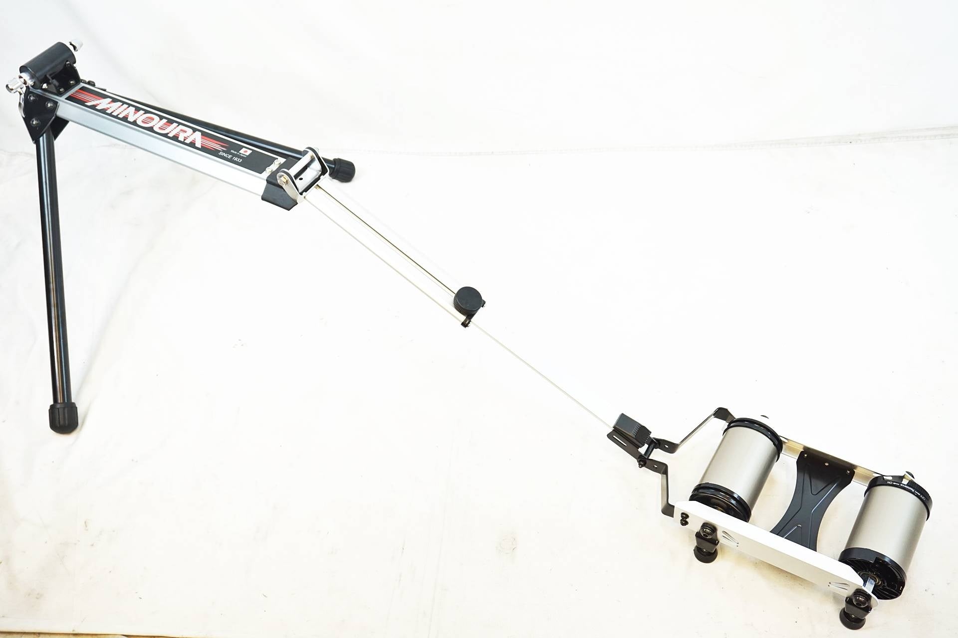 MINOURA 「ミノウラ」 HYBRID ROLLER LIVE RIDE FG220 サイクルトレーナー / 有明ガーデン店