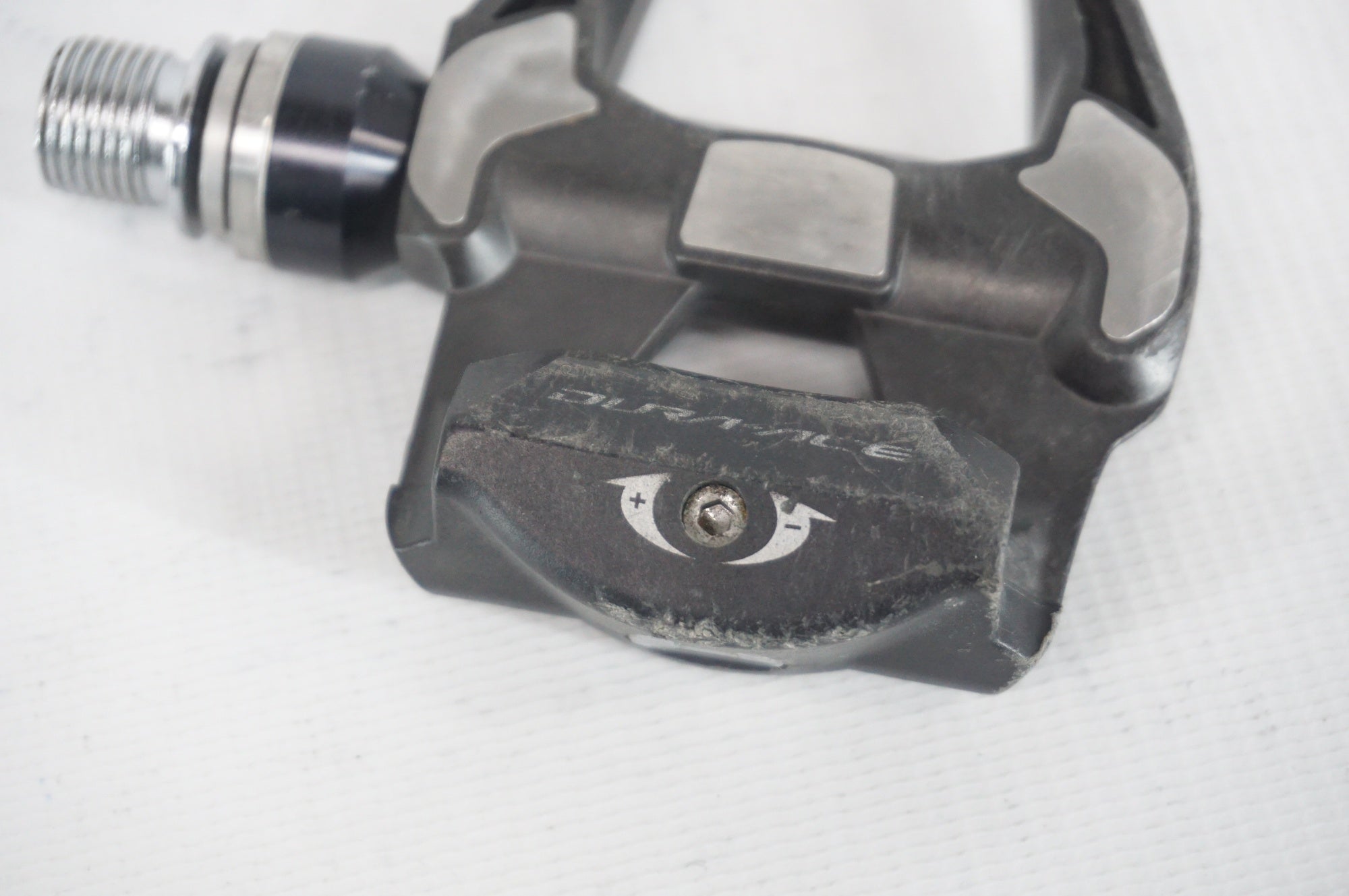 shimano pd-r9100 中古 dura-ace 未使用クリート付 シマノ SHIMANO DURA-ACE PD-R9100 SPD-SL ビンディングペダル