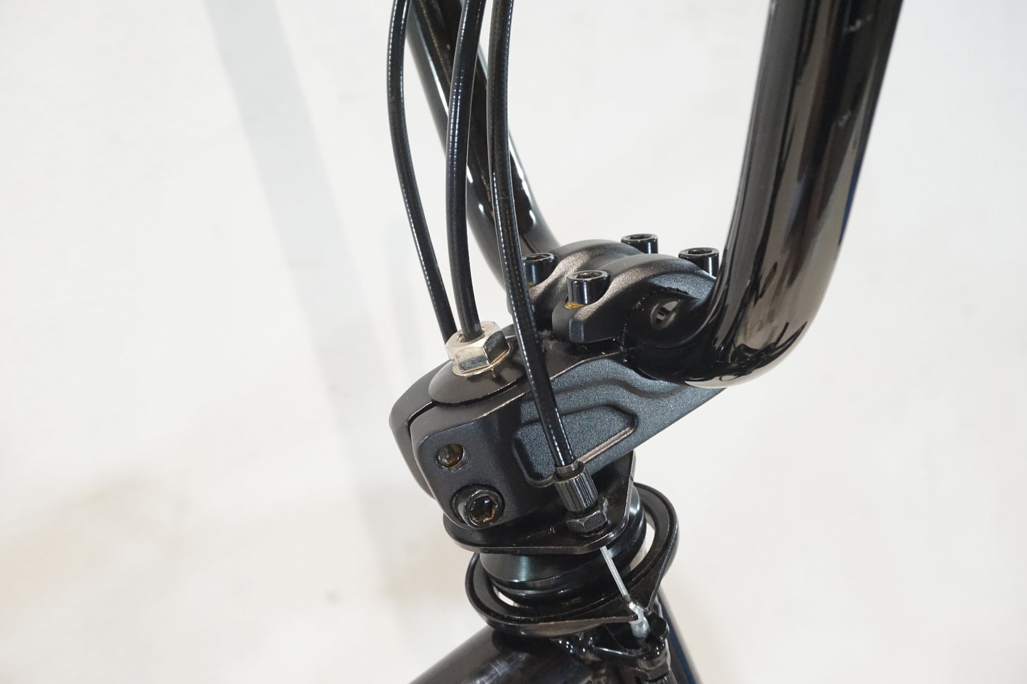 MOTELWORKS 「モーテルワークス」 AUX:E 2022年モデル 20インチ BMX / 横浜戸塚店