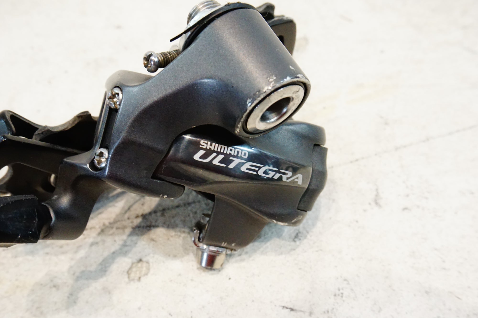 SHIMANO 「シマノ」 ULTEGRA RD-6700 リアディレイラー / 横浜戸塚店