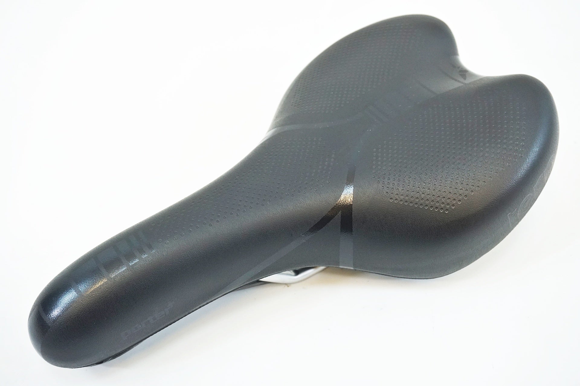 TERN 「ターン」 PORTER+ サドル / 有明ガーデン店