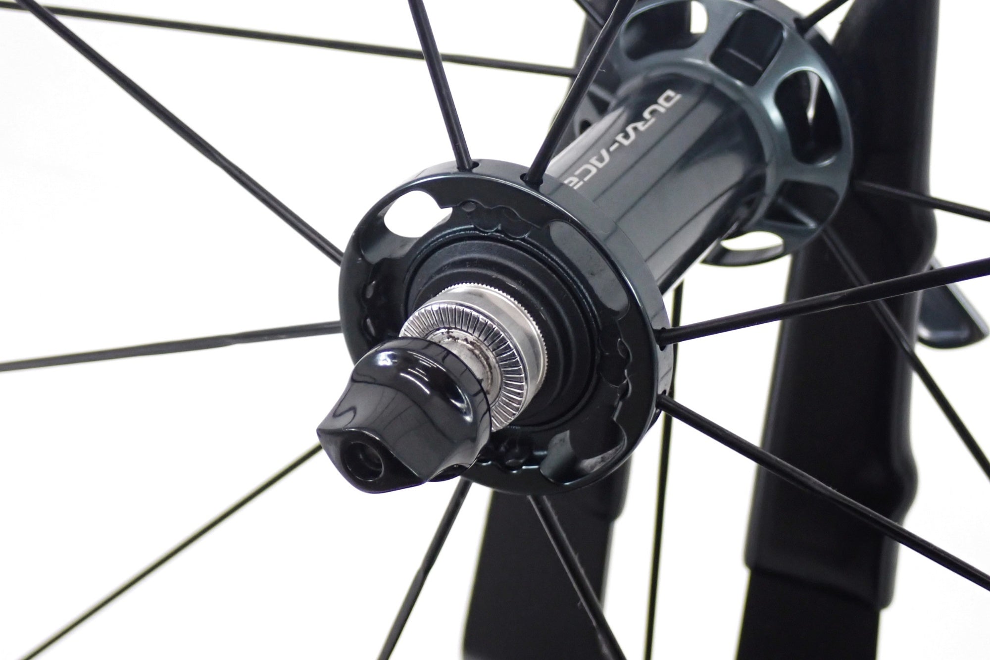 SHIMANO 「シマノ」 DURA-ACE WH-9000 C24 シマノ11速 ホイール