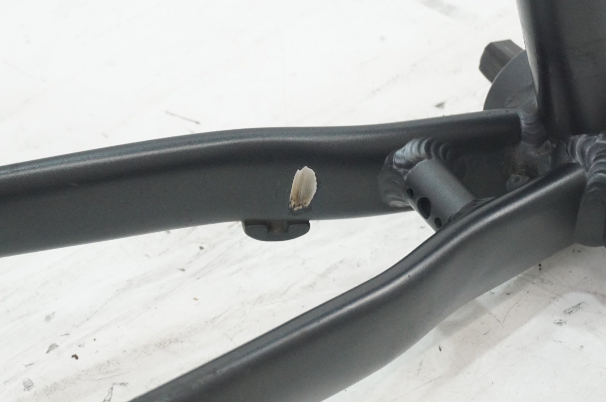 GIANT 「ジャイアント」 ESCAPE R DISC 2022年モデル フレームセット / 大宮店