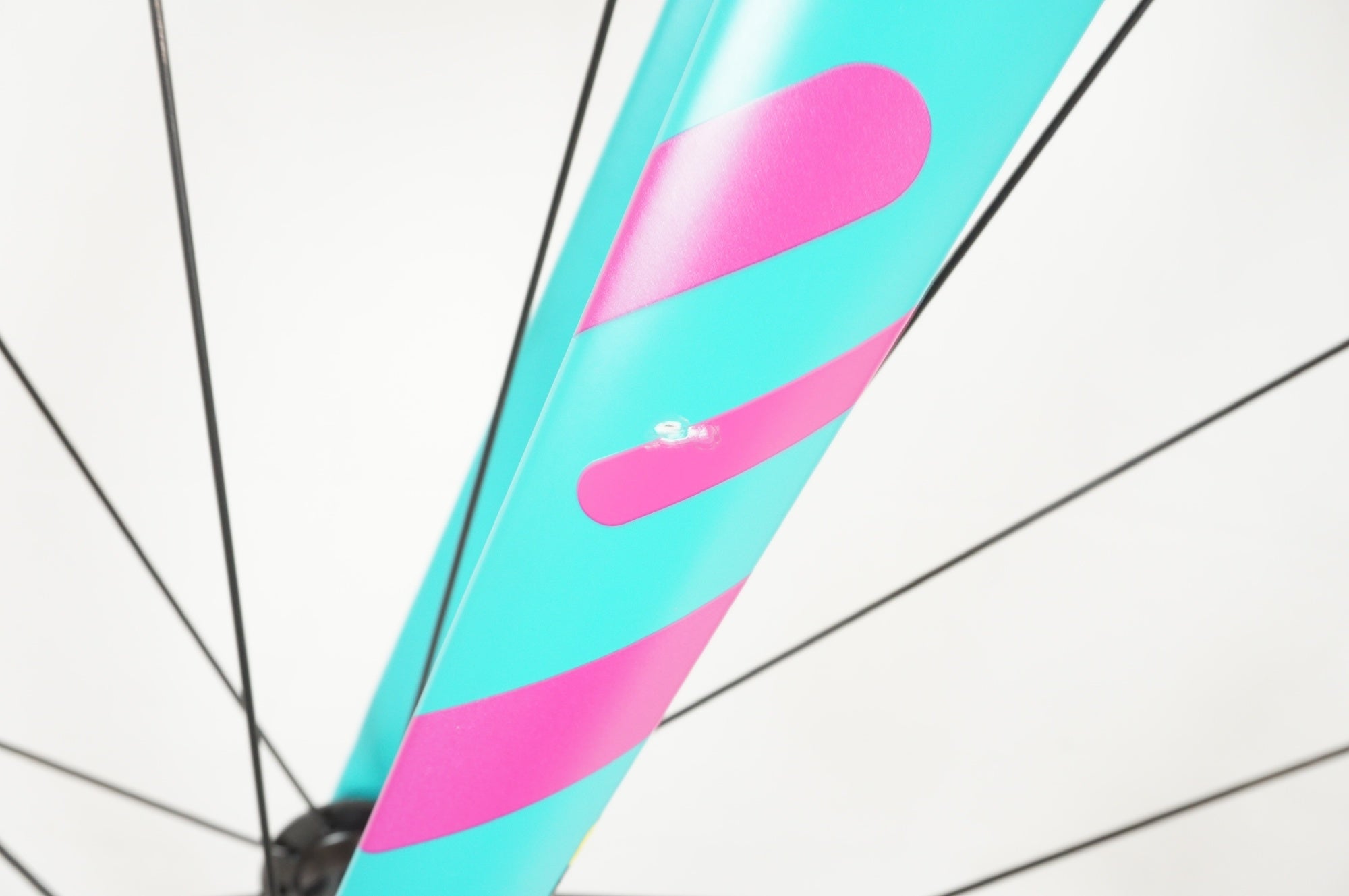 KHODAABLOOM 「コーダブルーム」 FARNA TIAGRA 2025年モデル ロードバイク / 宇都宮店