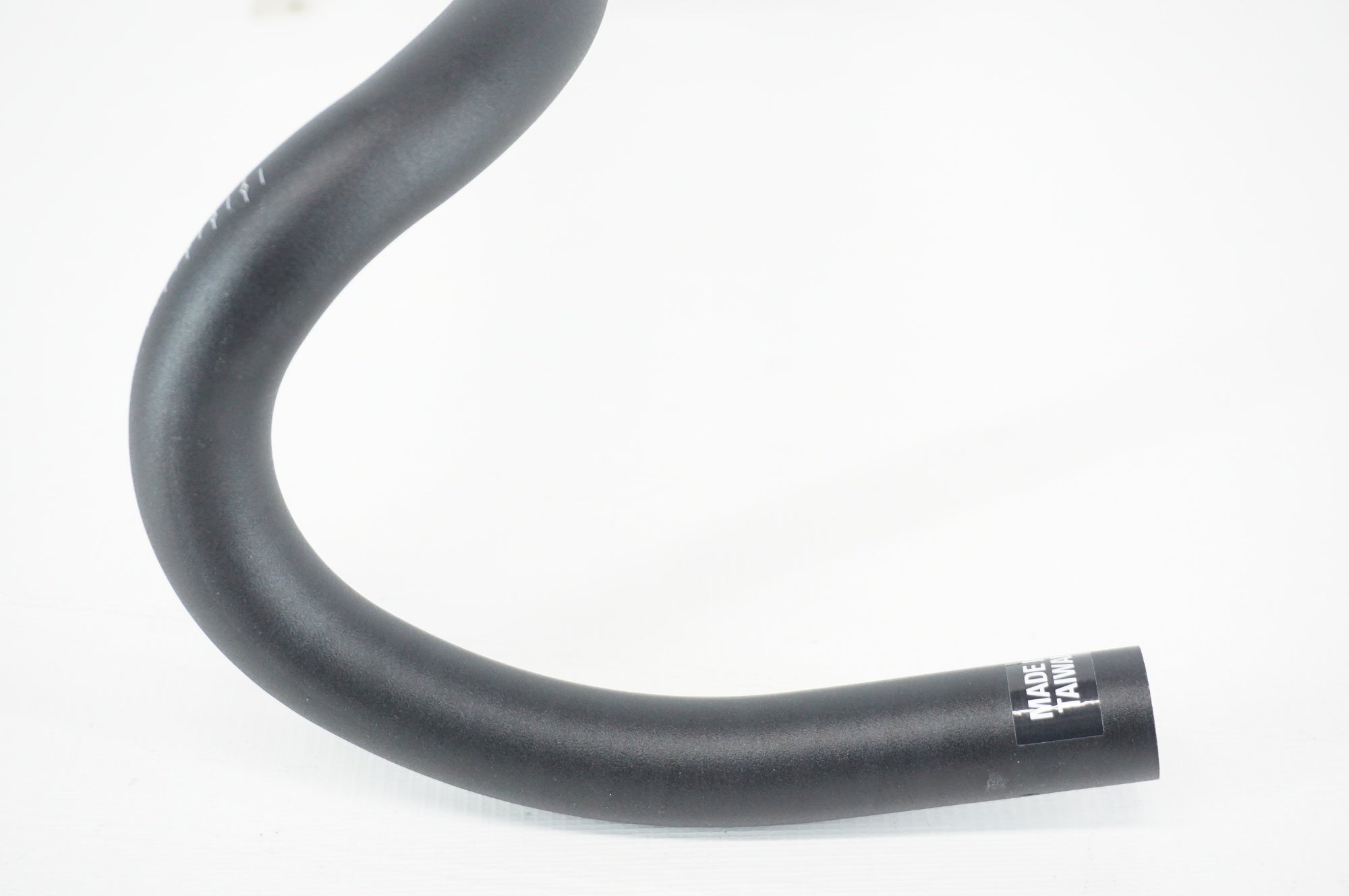 WHISKY 「ウイスキー」 NO.7 6F Φ31.8 420mm ハンドル / 阪急塚口店