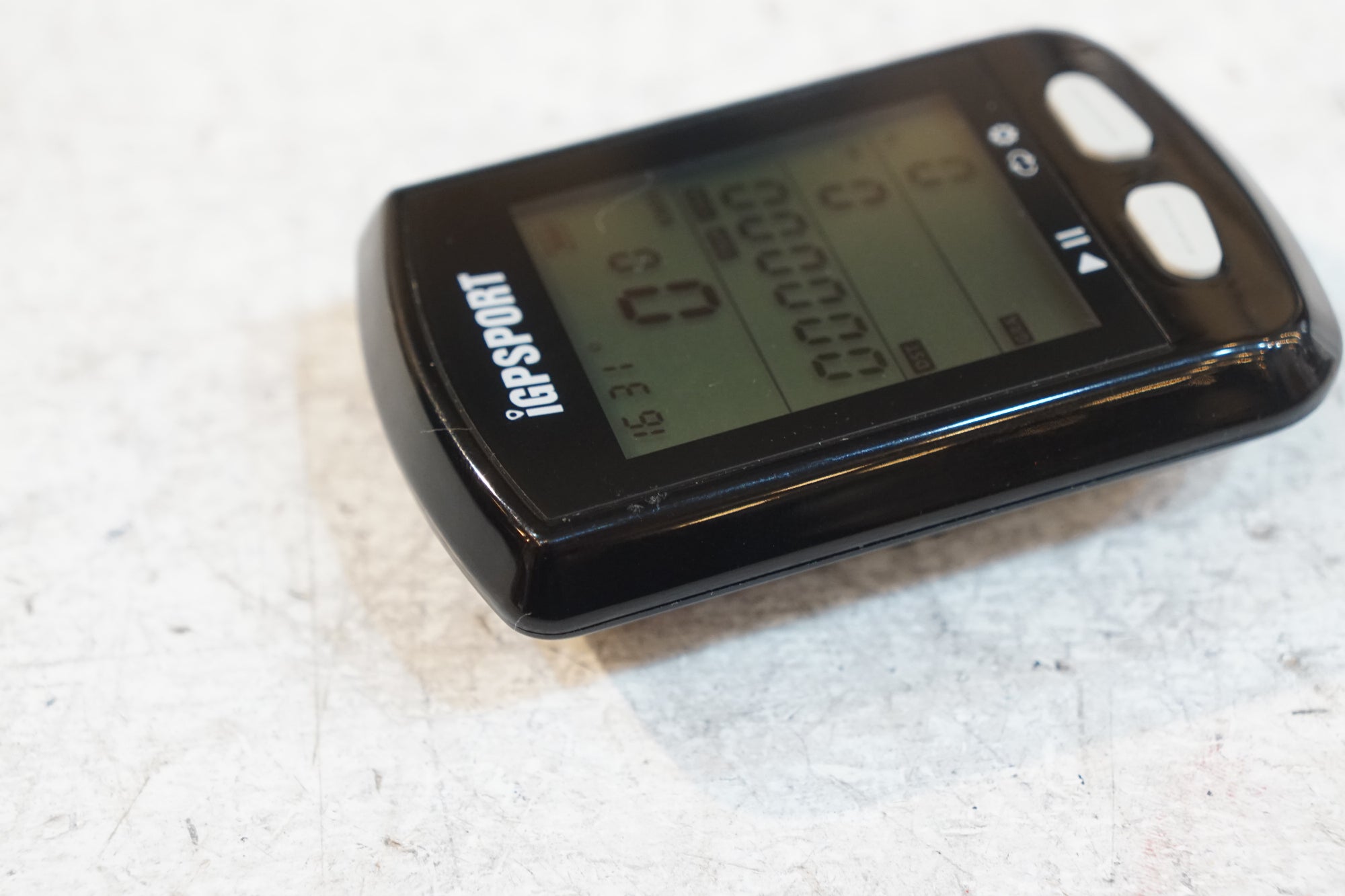 IGPSPORT 「アイジーピースポーツ」 IGS10 サイクルコンピューター / バイチャリ浦和ベース