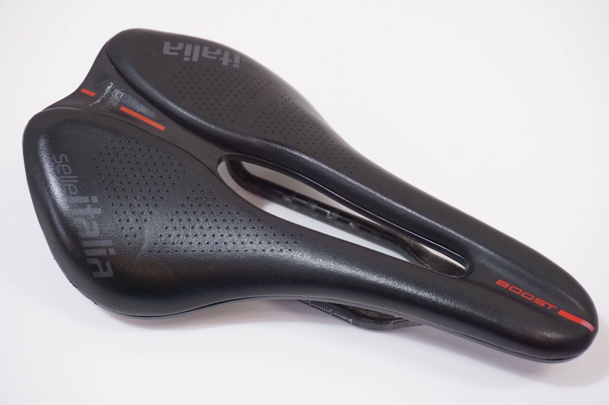 SELLE ITALIA 「セライタリア」 BOOST NOVUS EVO サドル / 世田谷店