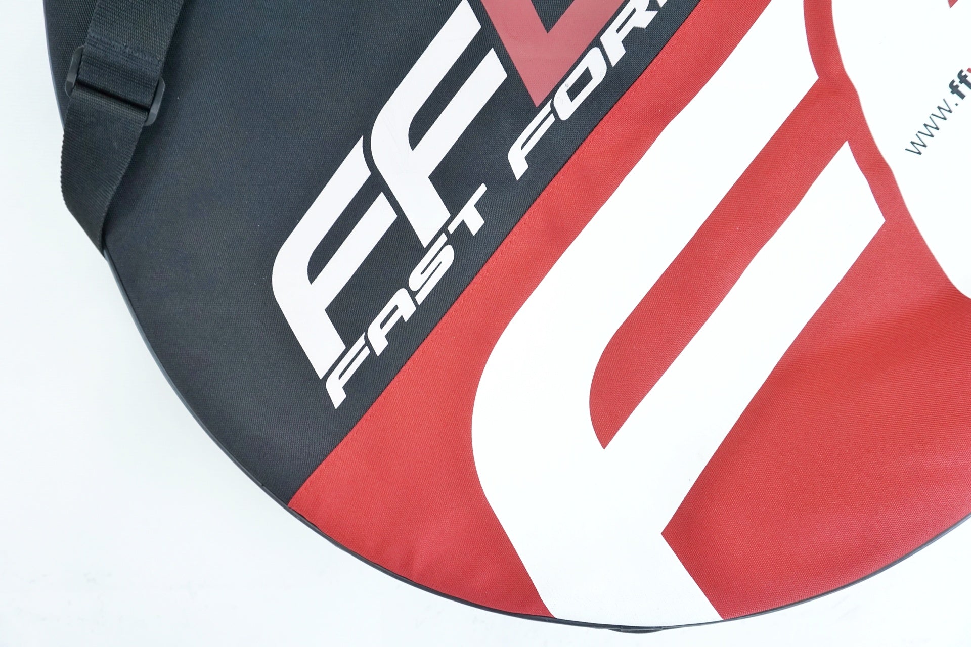 FFWD 「ファストフォワード」 ホイールバッグ / 有明ガーデン店