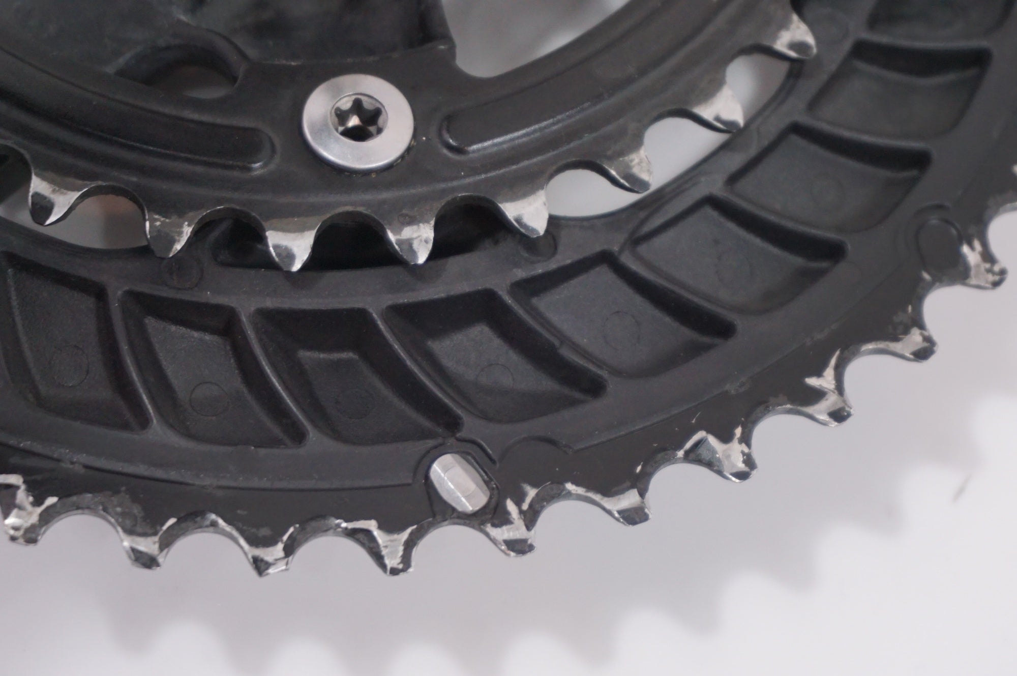 SHIMANO 「シマノ」 105 FC-R7000 50-34T 170mm クランクセット