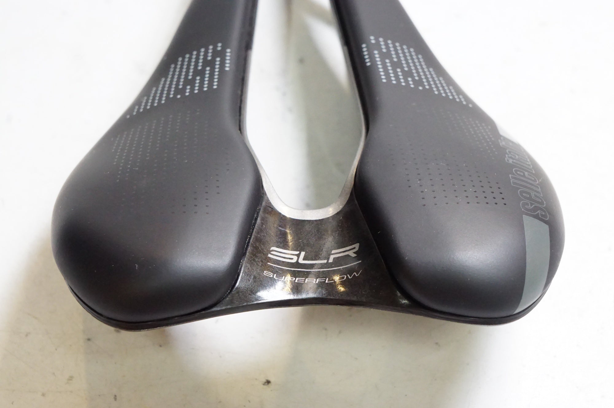 SELLE ITALIA 「セライタリア」 SLR BOOST サドル / 熊谷本店