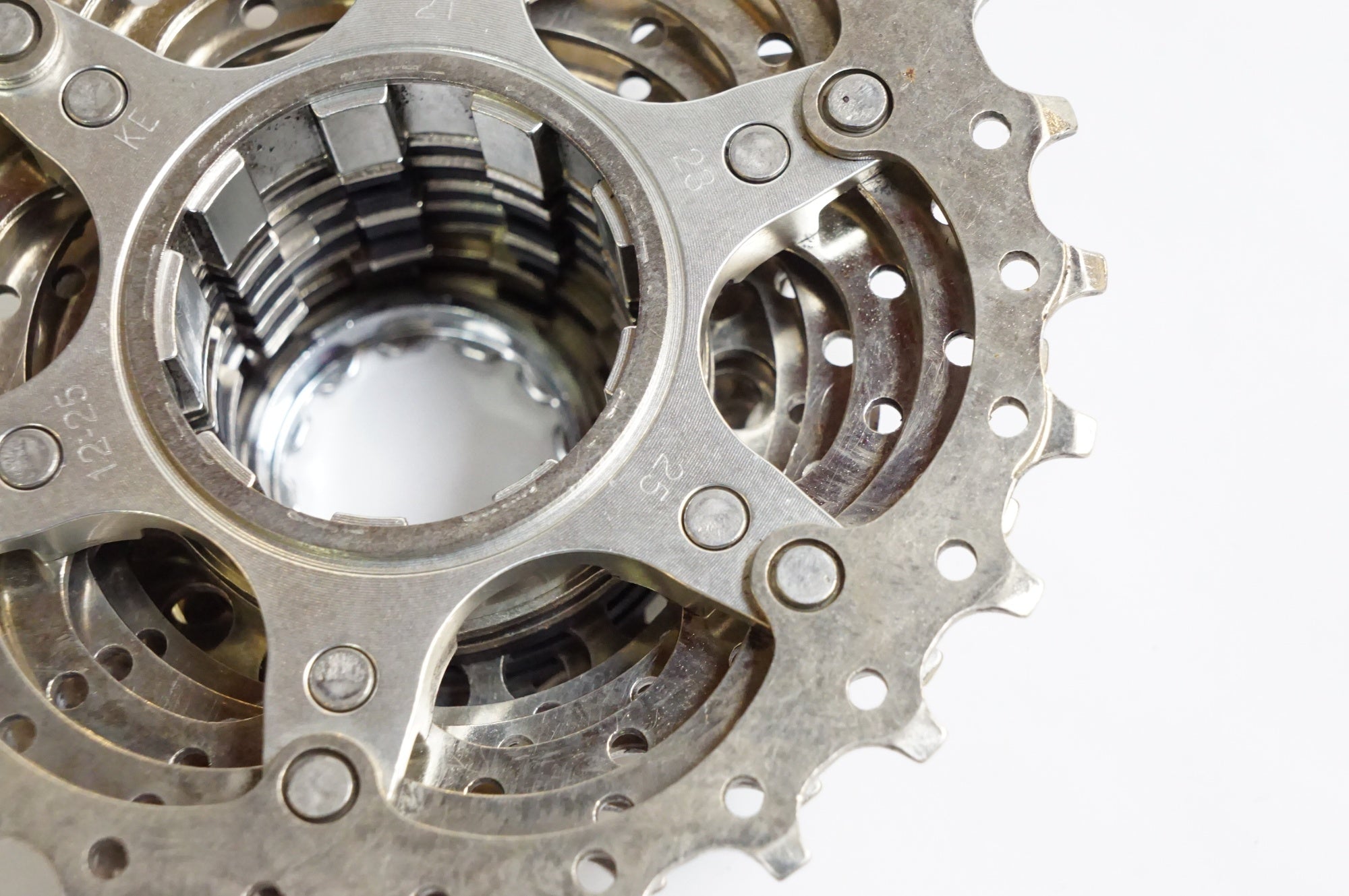 SHIMANO 「シマノ」 105 CS-5700 12-25T スプロケット / 熊谷本店