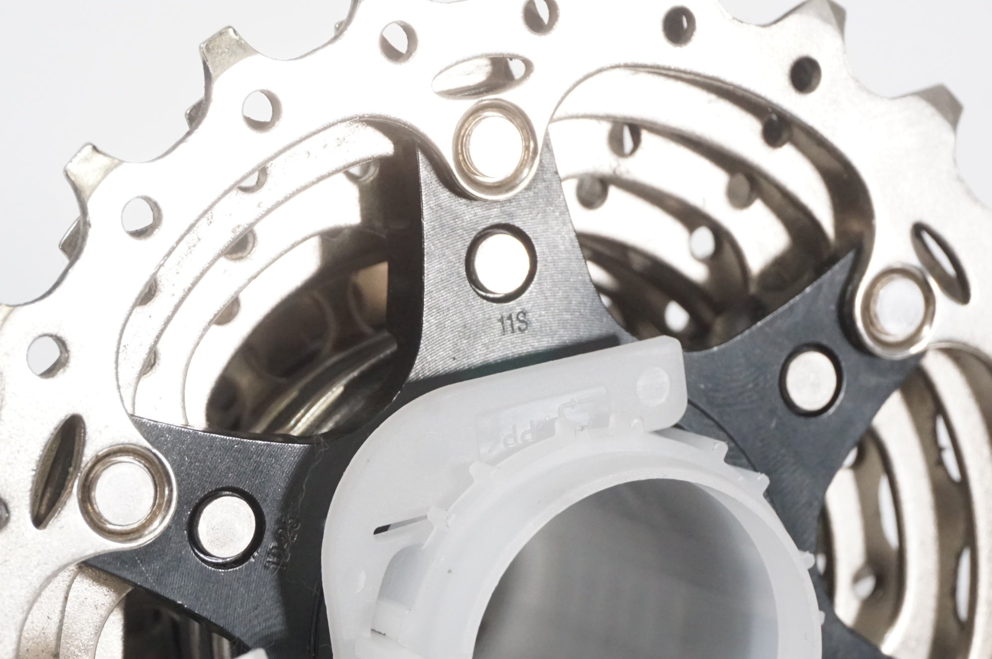 SHIMANO 「シマノ」 105 CS-5800 12-25T スプロケット / AKIBA店