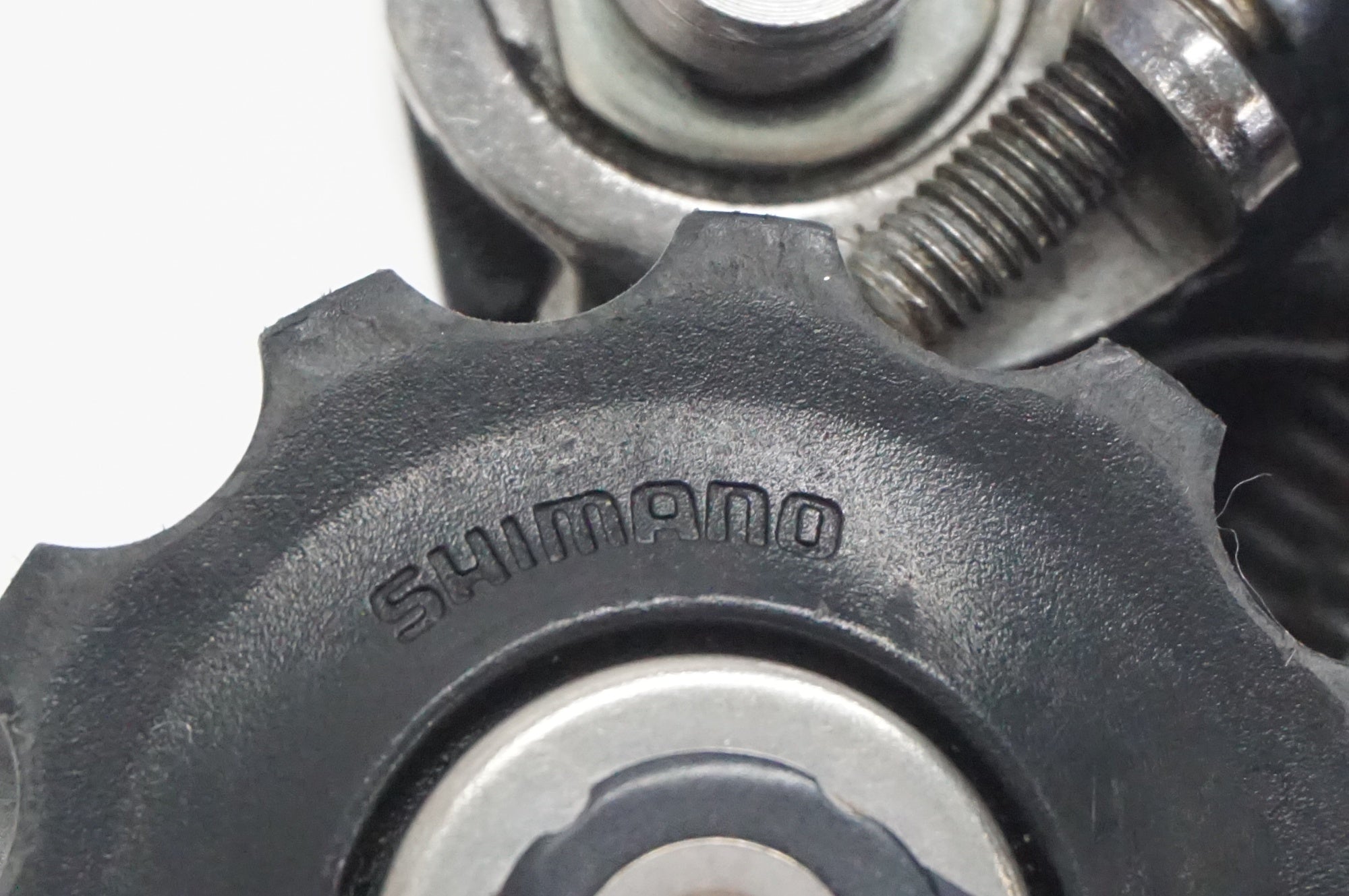 SHIMANO 「シマノ」 105 RD-5700 リアディレイラー / 福岡店