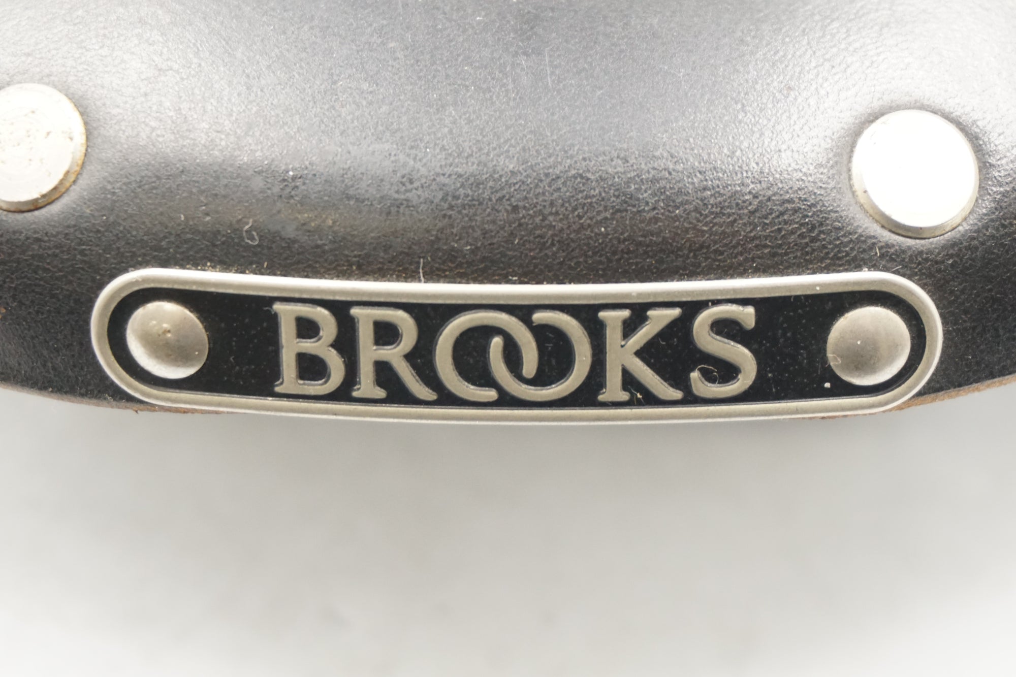 BROOKS 「ブルックス」 PROFFESIONAL サドル / 奈良店
