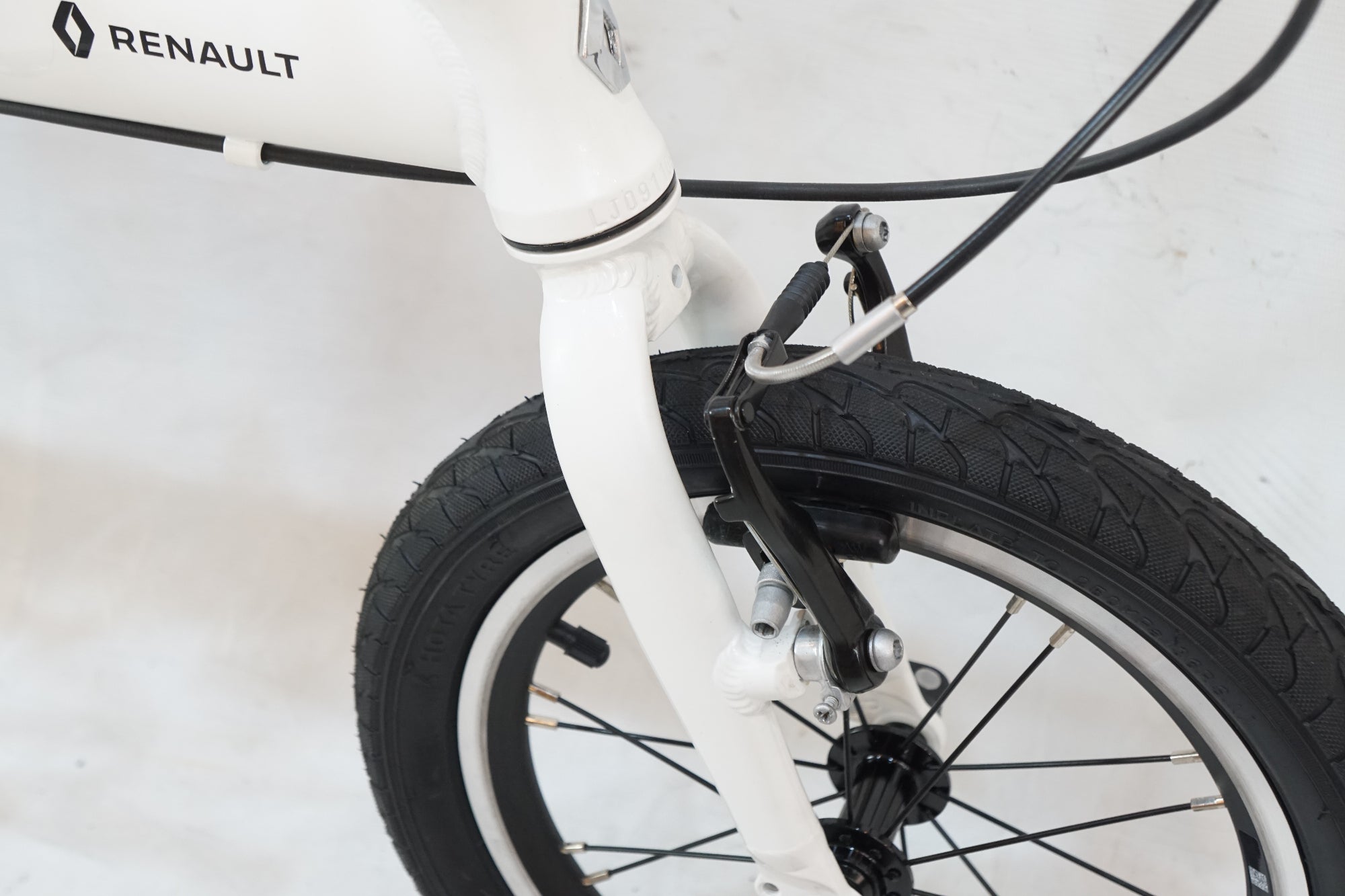 RENAULT 「ルノー」 PLATINUM LIGHT6 2021年モデル 14インチ 折り畳み自転車 / バイチャリ浦和ベース