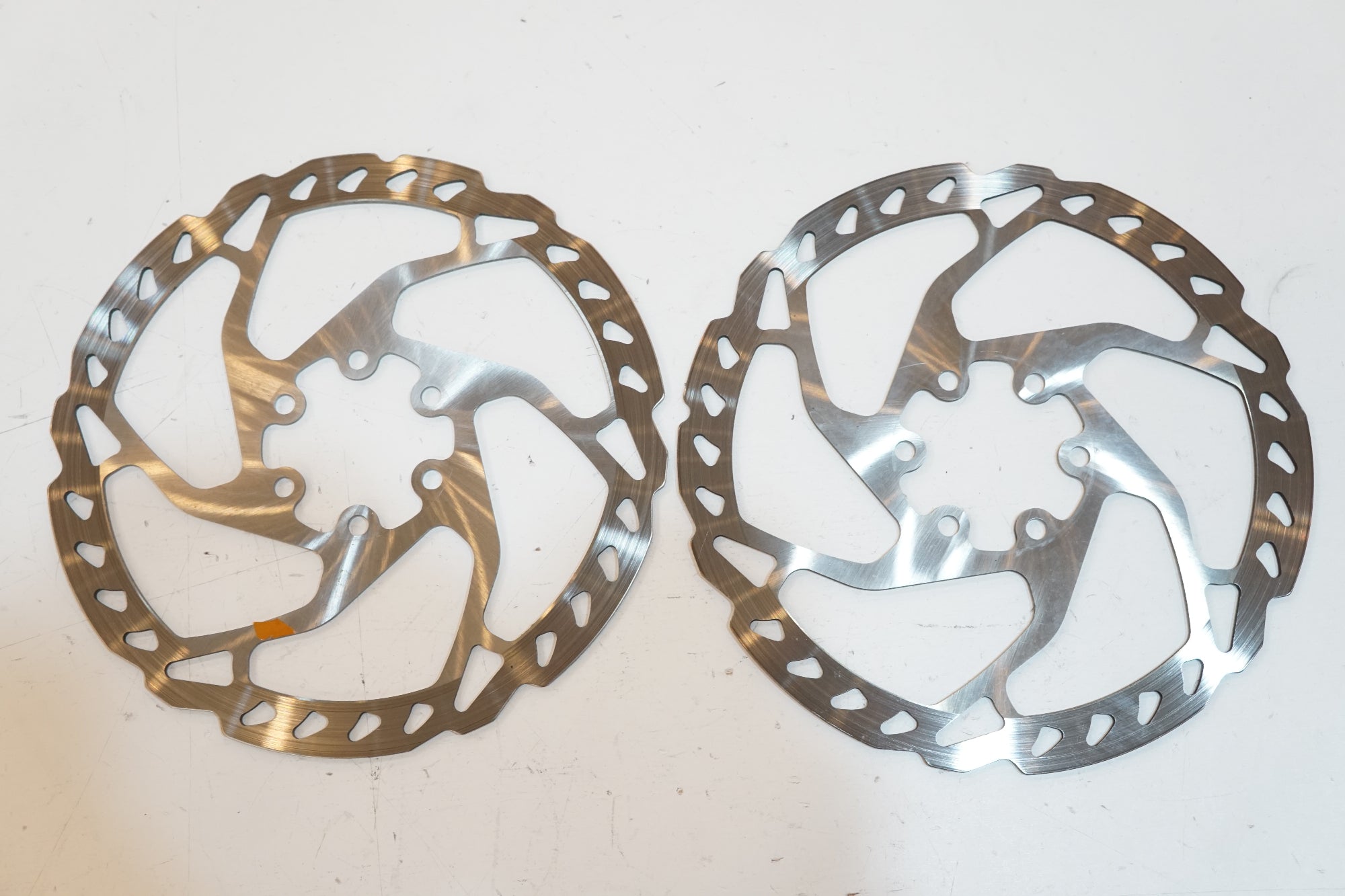 SHIMANO 「シマノ」 SM-RT66-S ディスクローターセット / バイチャリ浦和ベース