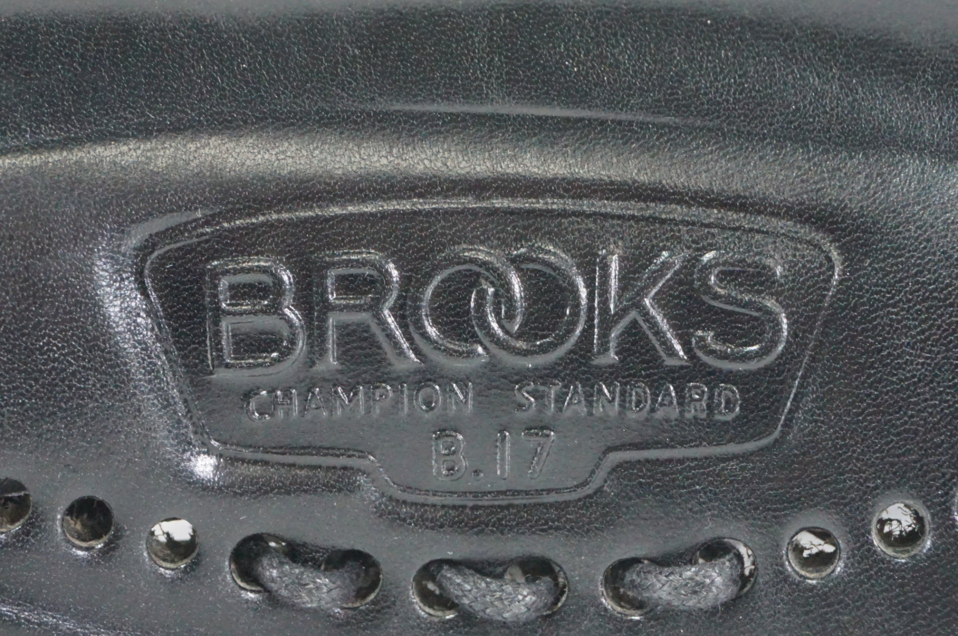 BROOKS 「ブルックス」 B17 サドル / AKIBA店 ｜ バイチャリ公式