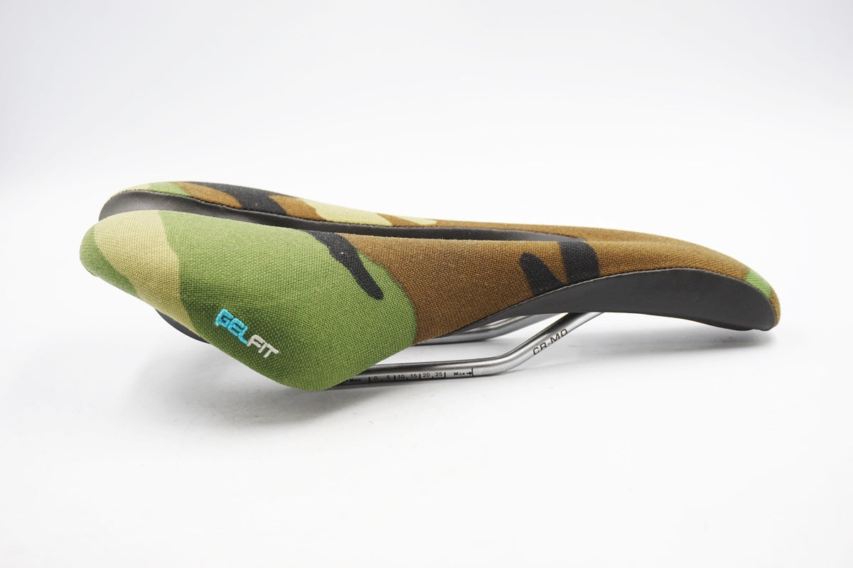 VELO 「ベロ」 GEL FIT サドル / 奈良店