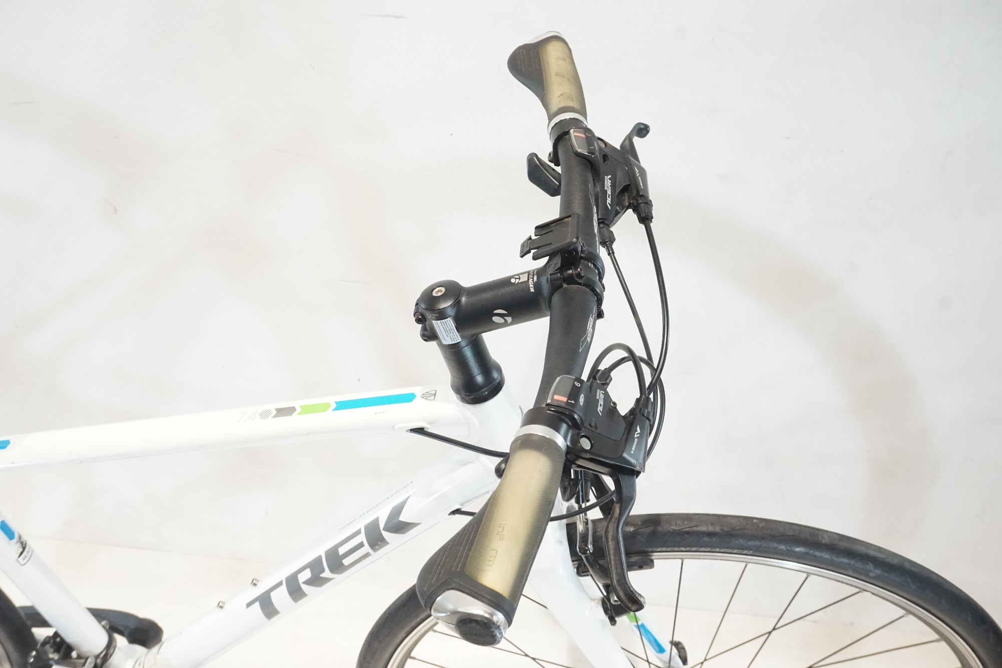 TREK 「トレック」 7.4FX 2015年モデル クロスバイク / 横浜戸塚店