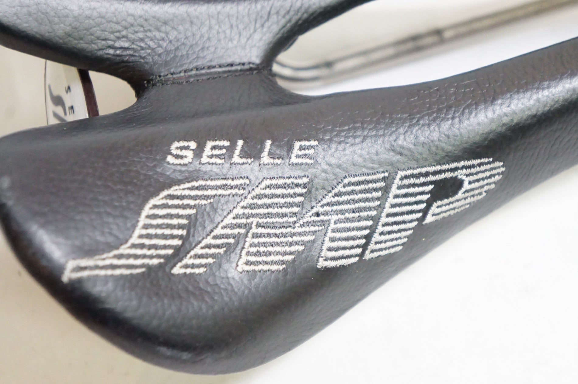 SELLE SMP 「セラエスエムピー」 COMPOSIT サドル / 熊谷本店