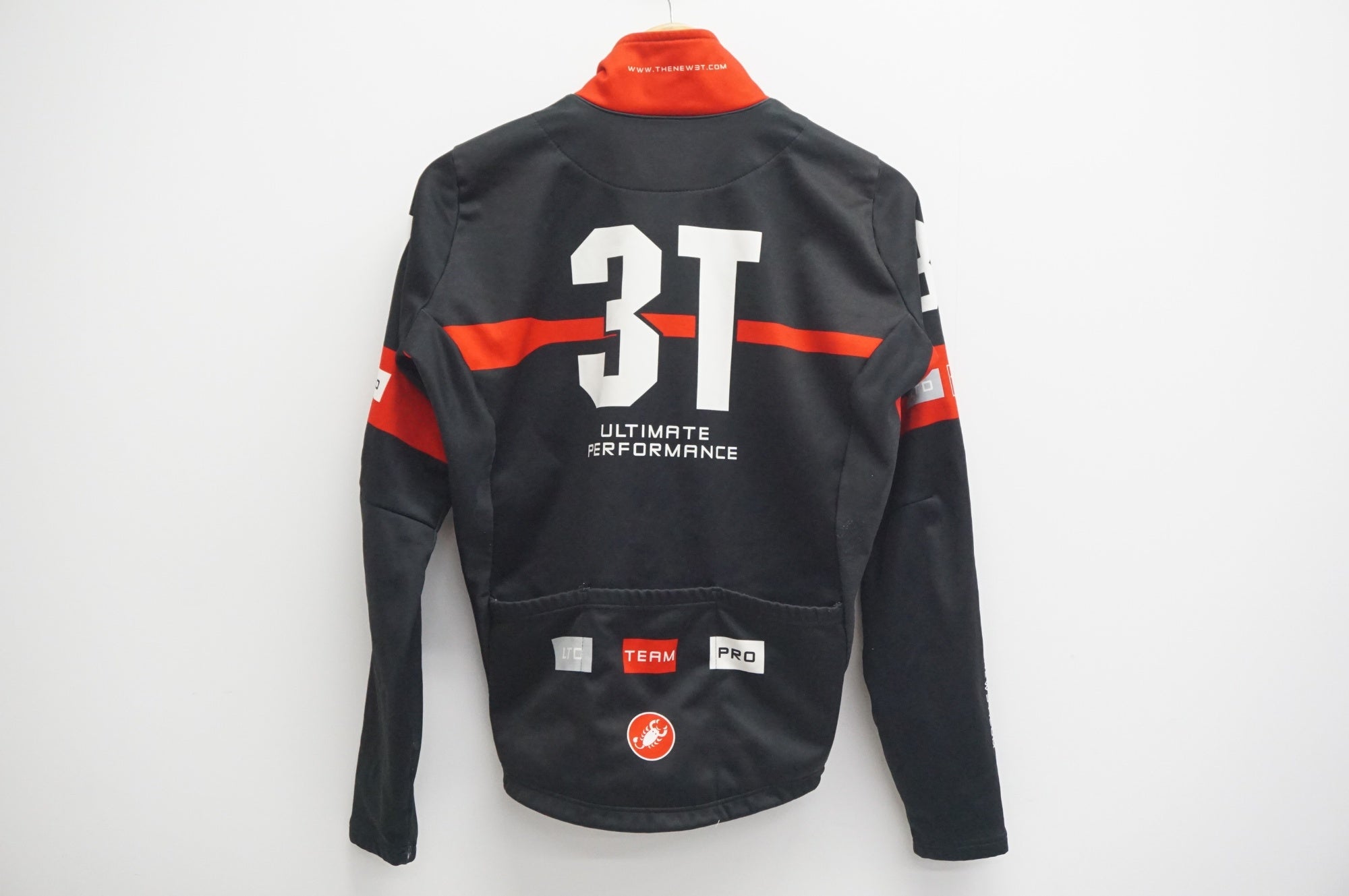 CASTELLI 「カステリ」 3T Mサイズ メンズ ジャケット / 福岡店