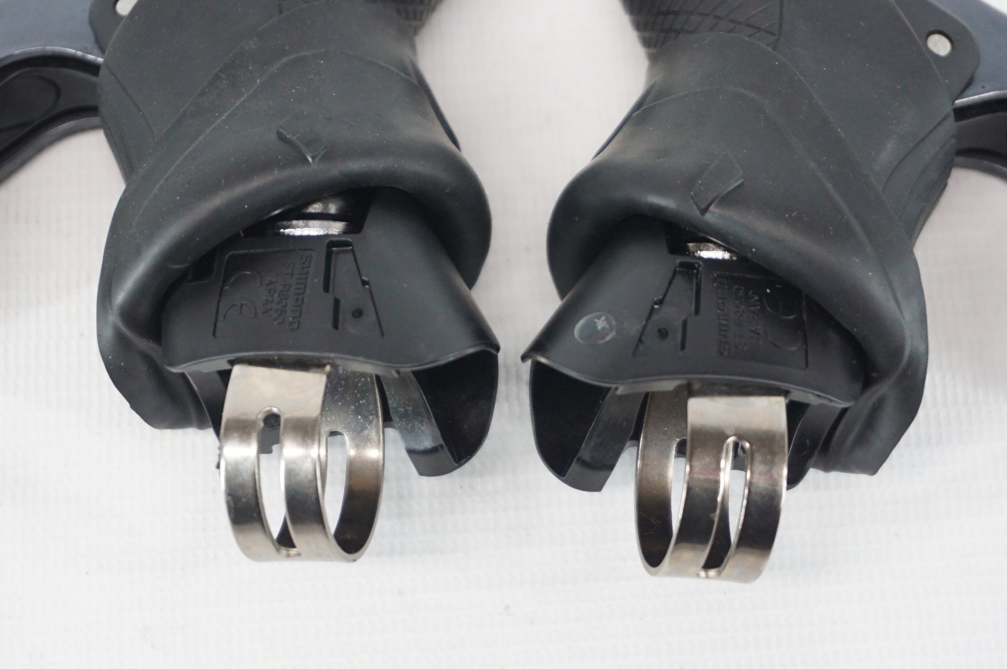 SHIMANO 「シマノ」 ULTEGRA ST-R8050 DI2 デュアルコントロールレバー