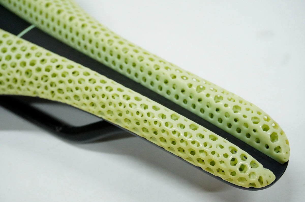 フィジーク ANTARESVERSUS EVO ADAPTIVE サドルバック付 夢のサドル