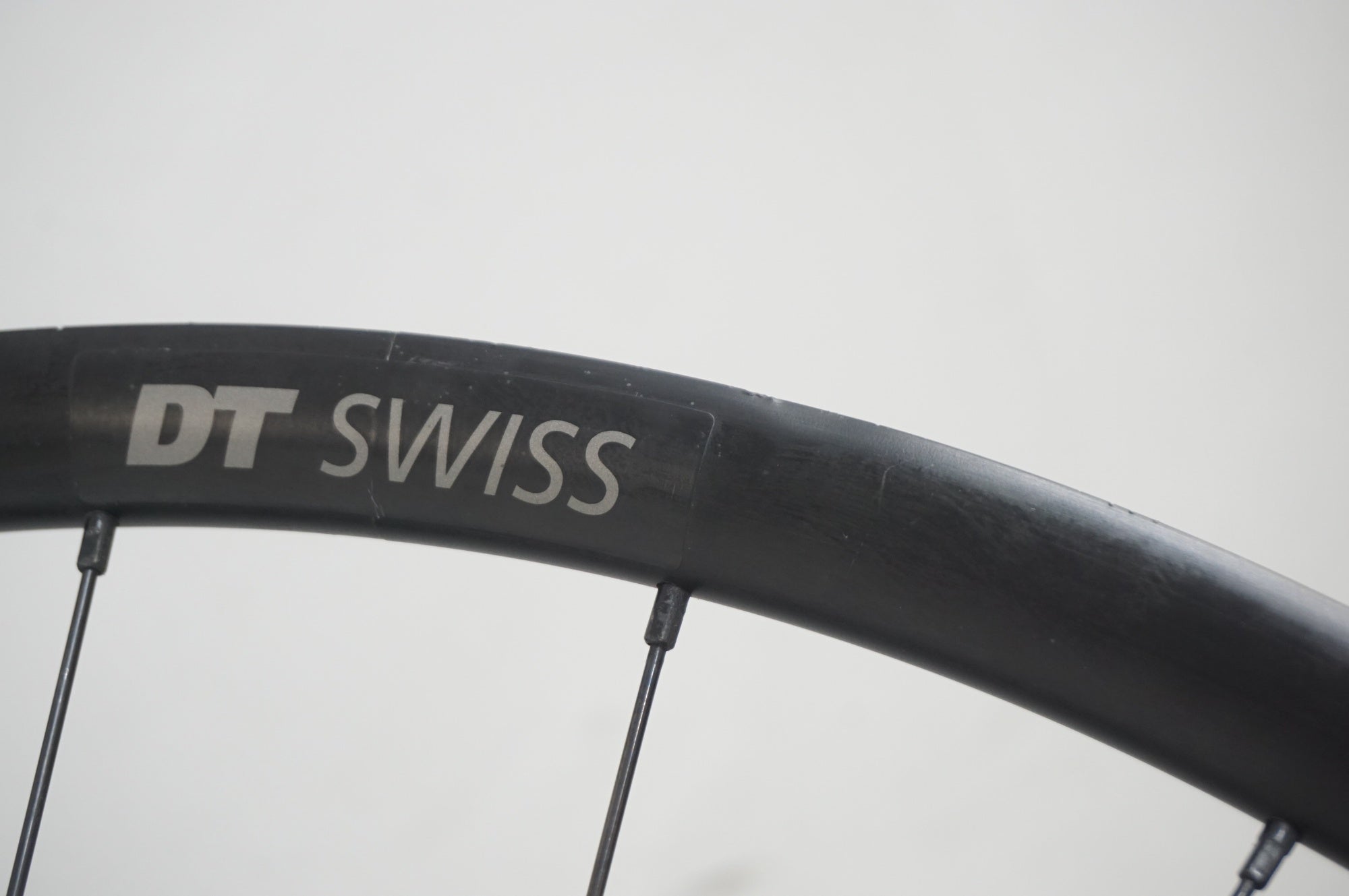 DT SWISS 「ディーティースイス」 R470 DISC フロントホイール / 福岡