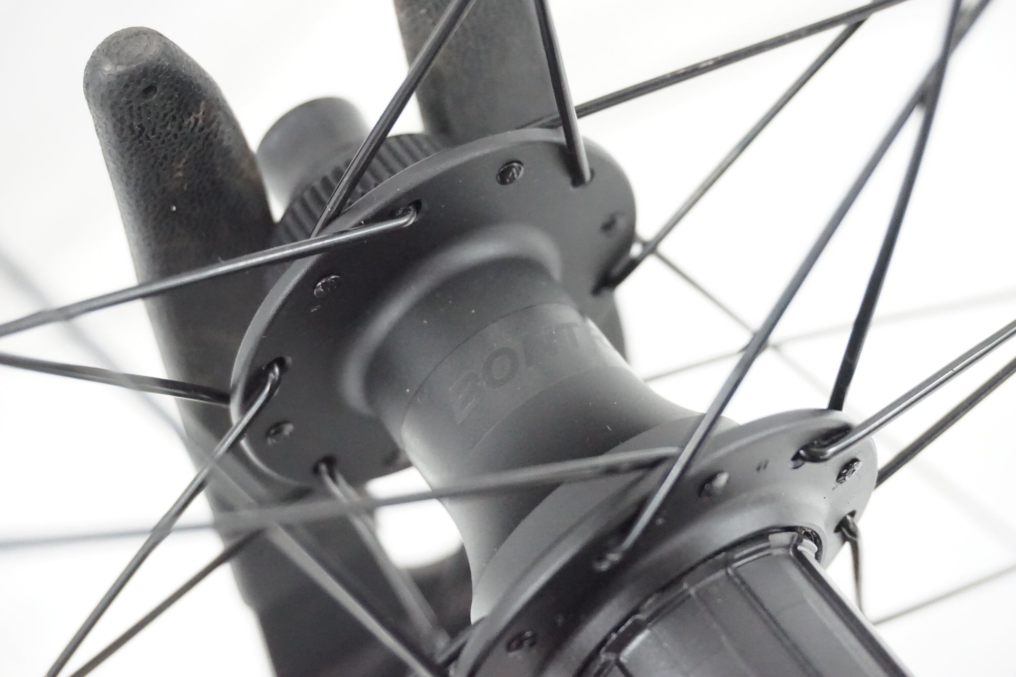 BONTRAGER 「ボントレガー」 PARADIGM COMP シマノ 11速 リアホイール / 奈良店